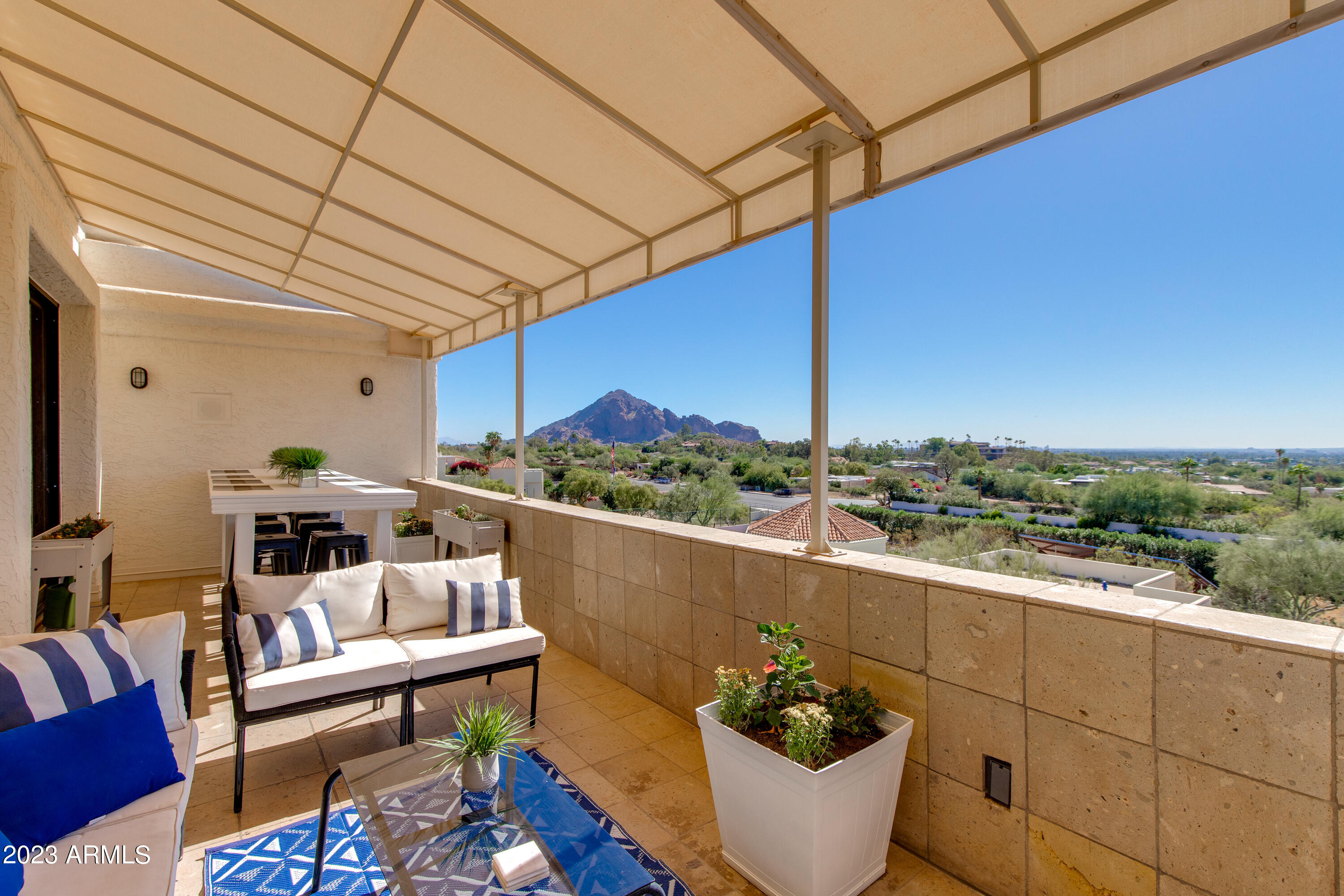 3800 E LINCOLN Drive, 24