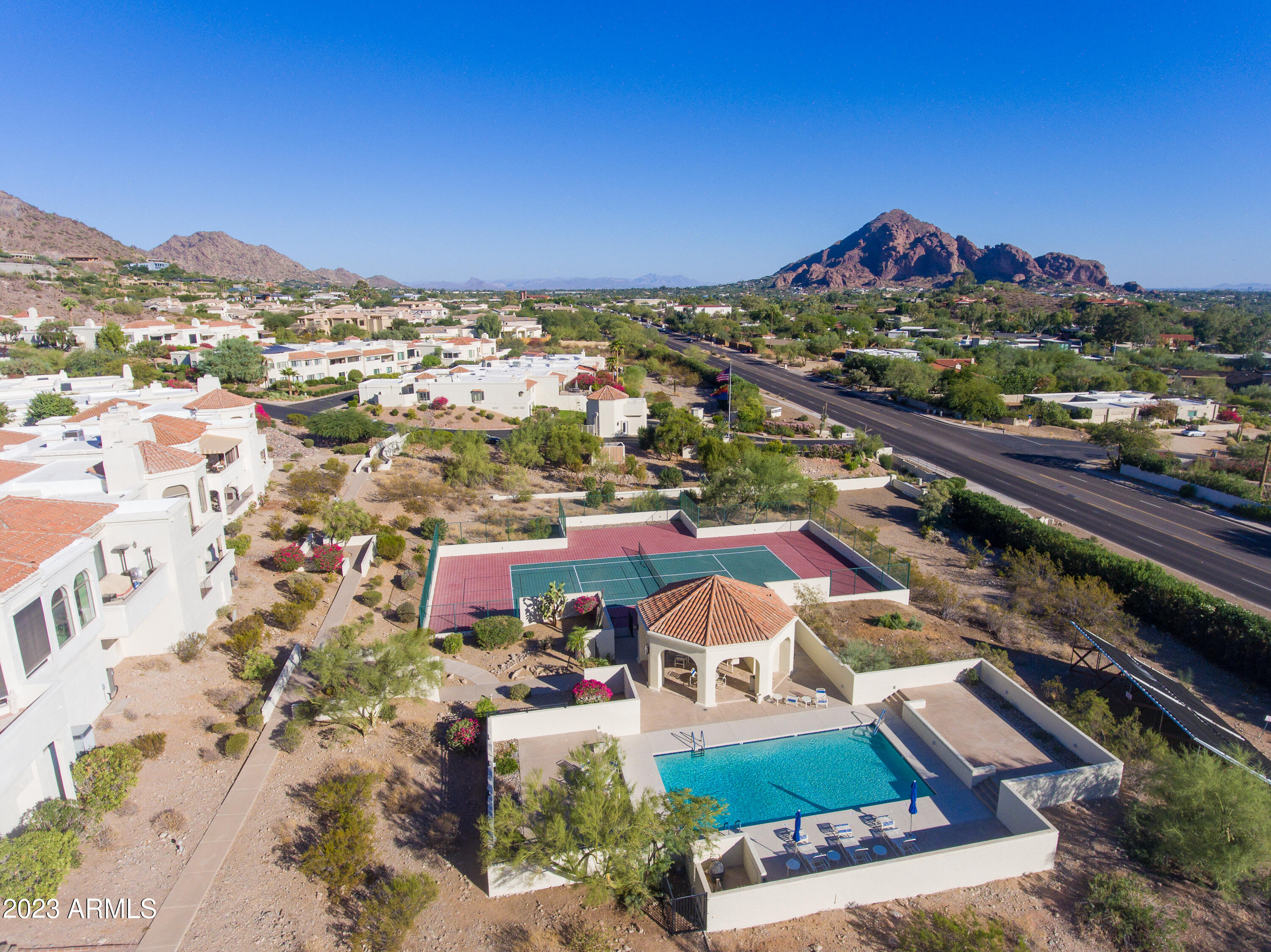 3800 E LINCOLN Drive, 24