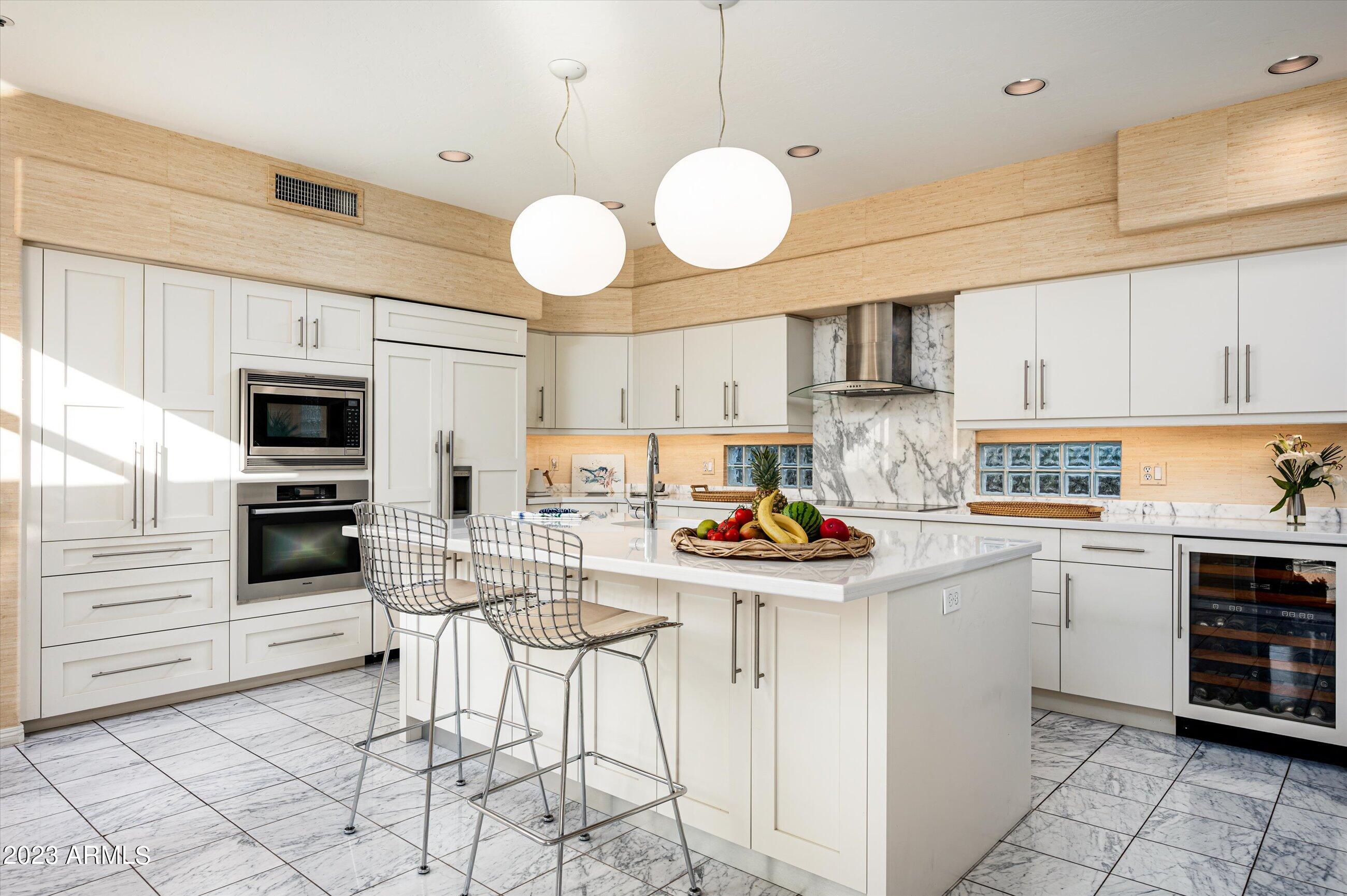 7311 E VIA ESTRELLA Avenue