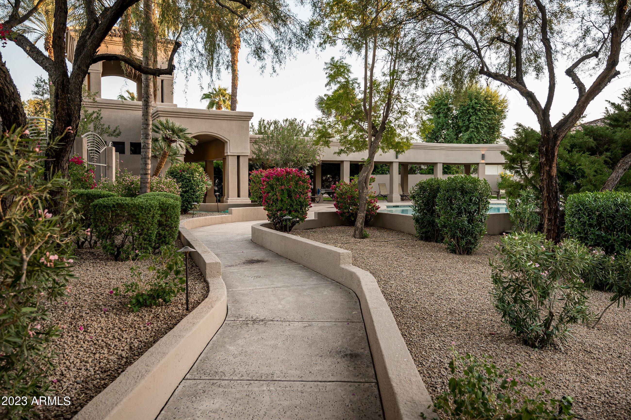 7311 E VIA ESTRELLA Avenue