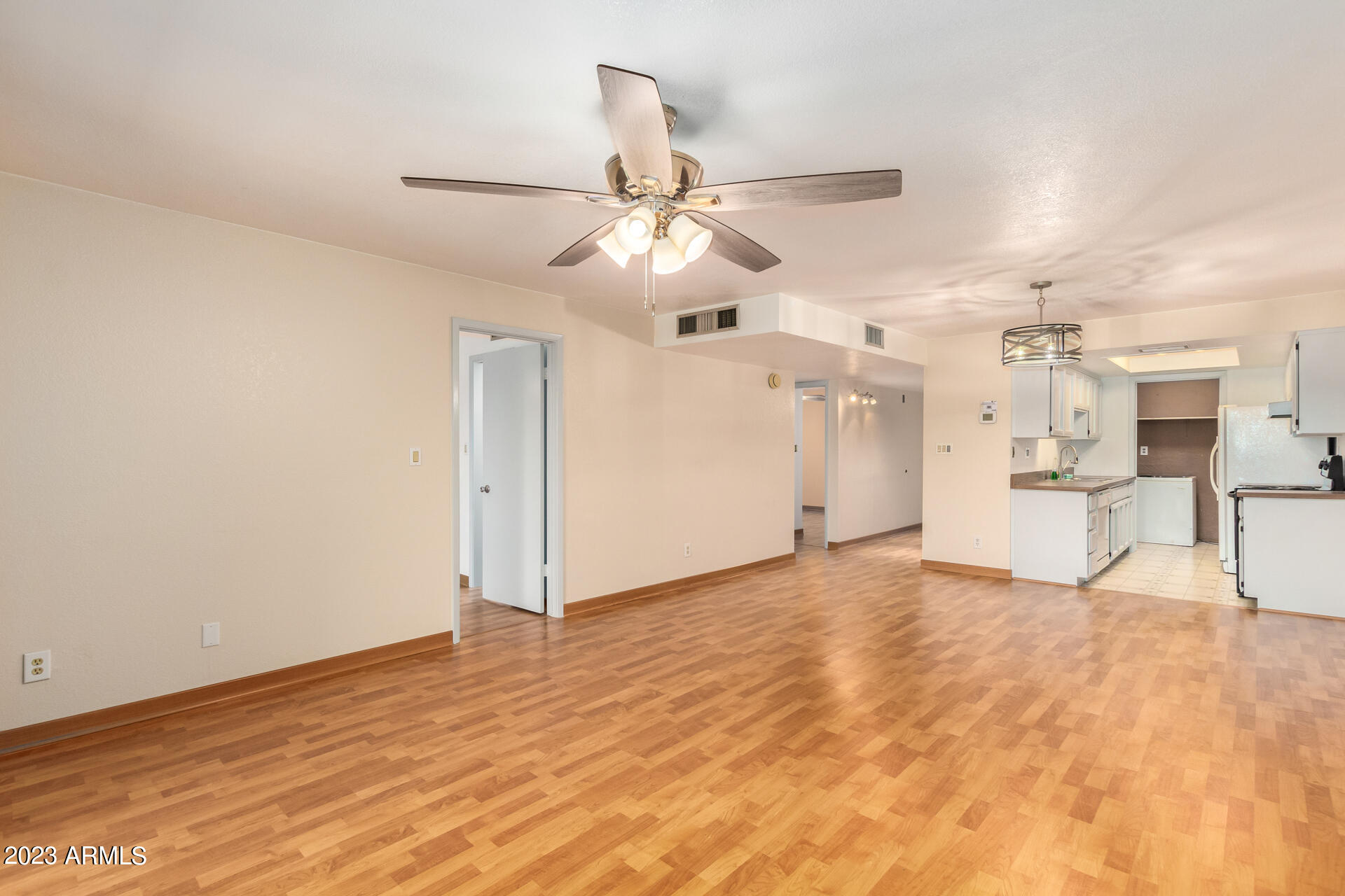 11034 N 28TH Drive, 204