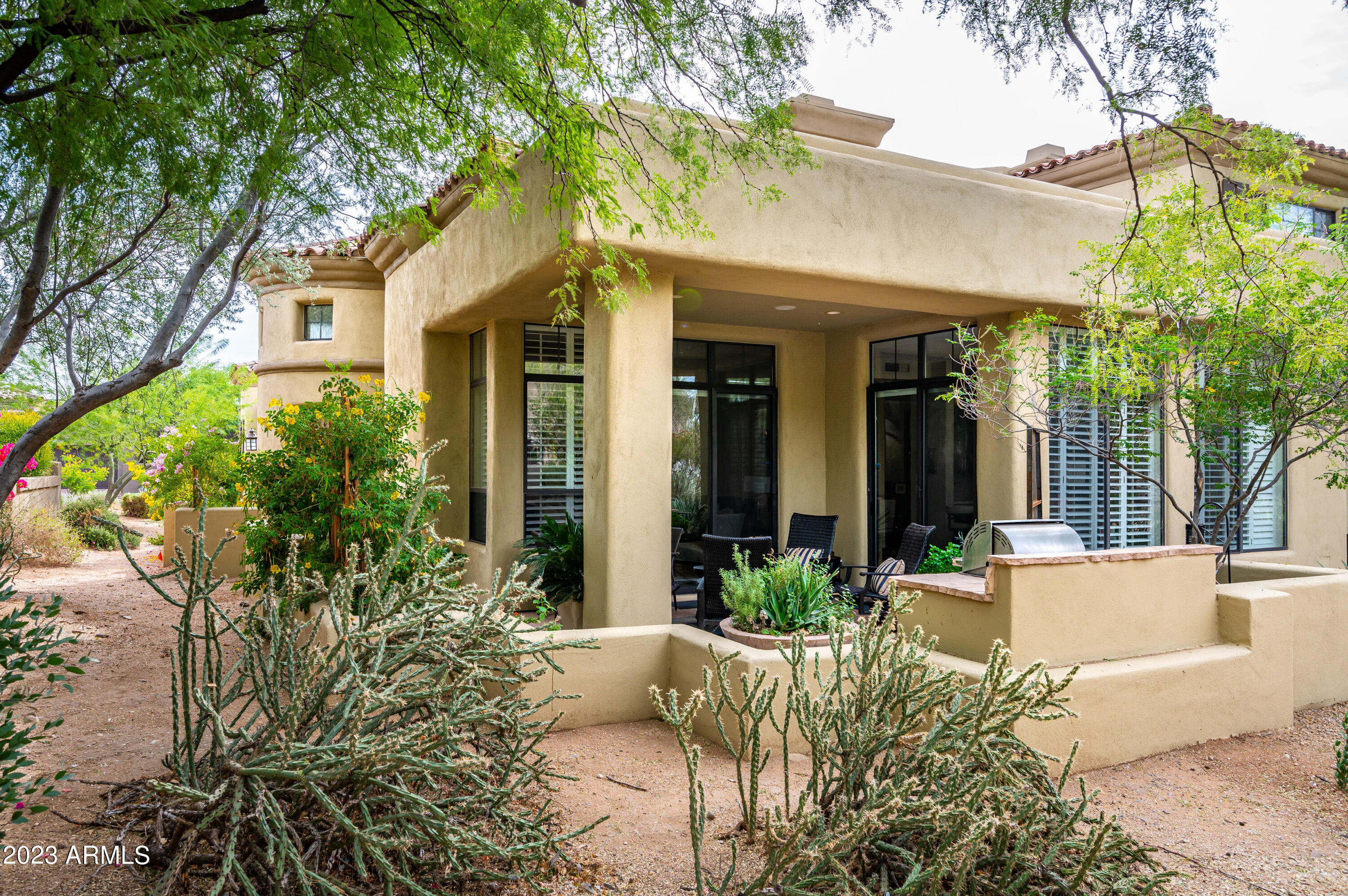 9270 E THOMPSON PEAK Parkway 374