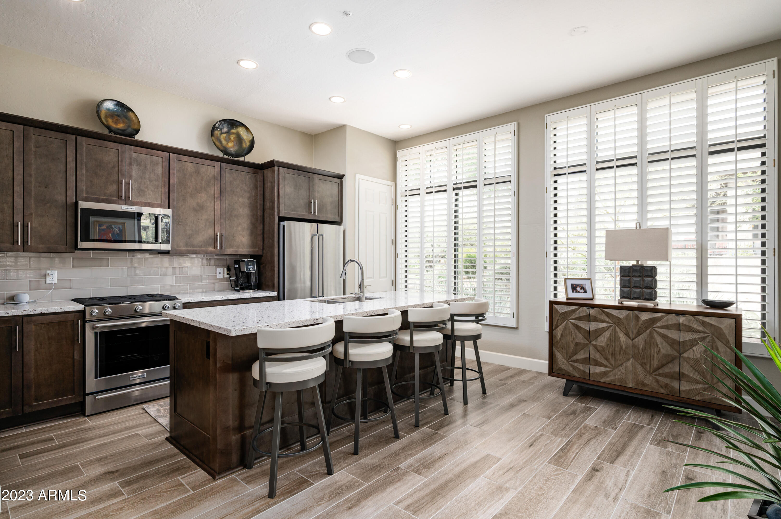 9270 E THOMPSON PEAK Parkway 374