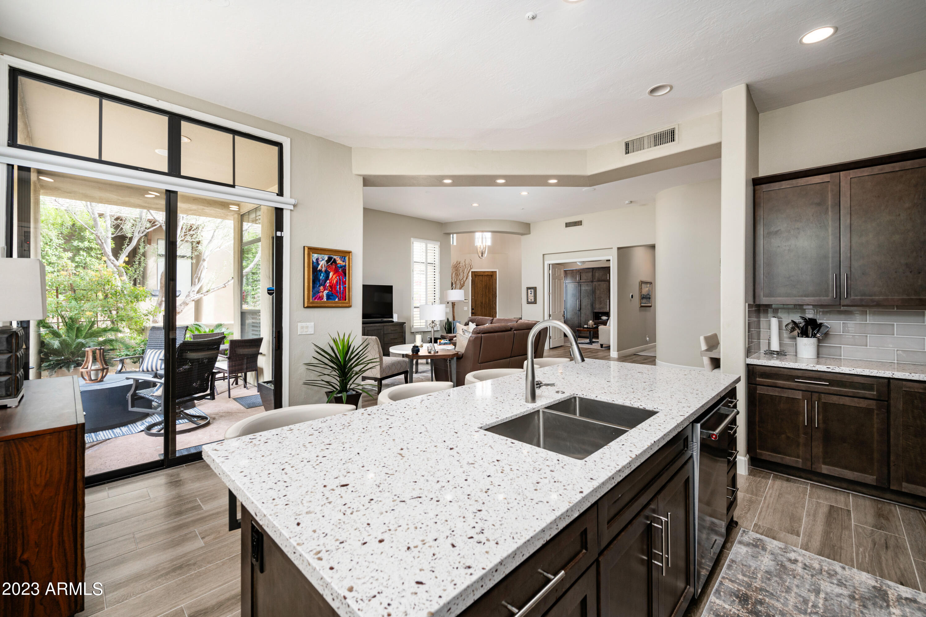 9270 E THOMPSON PEAK Parkway 374