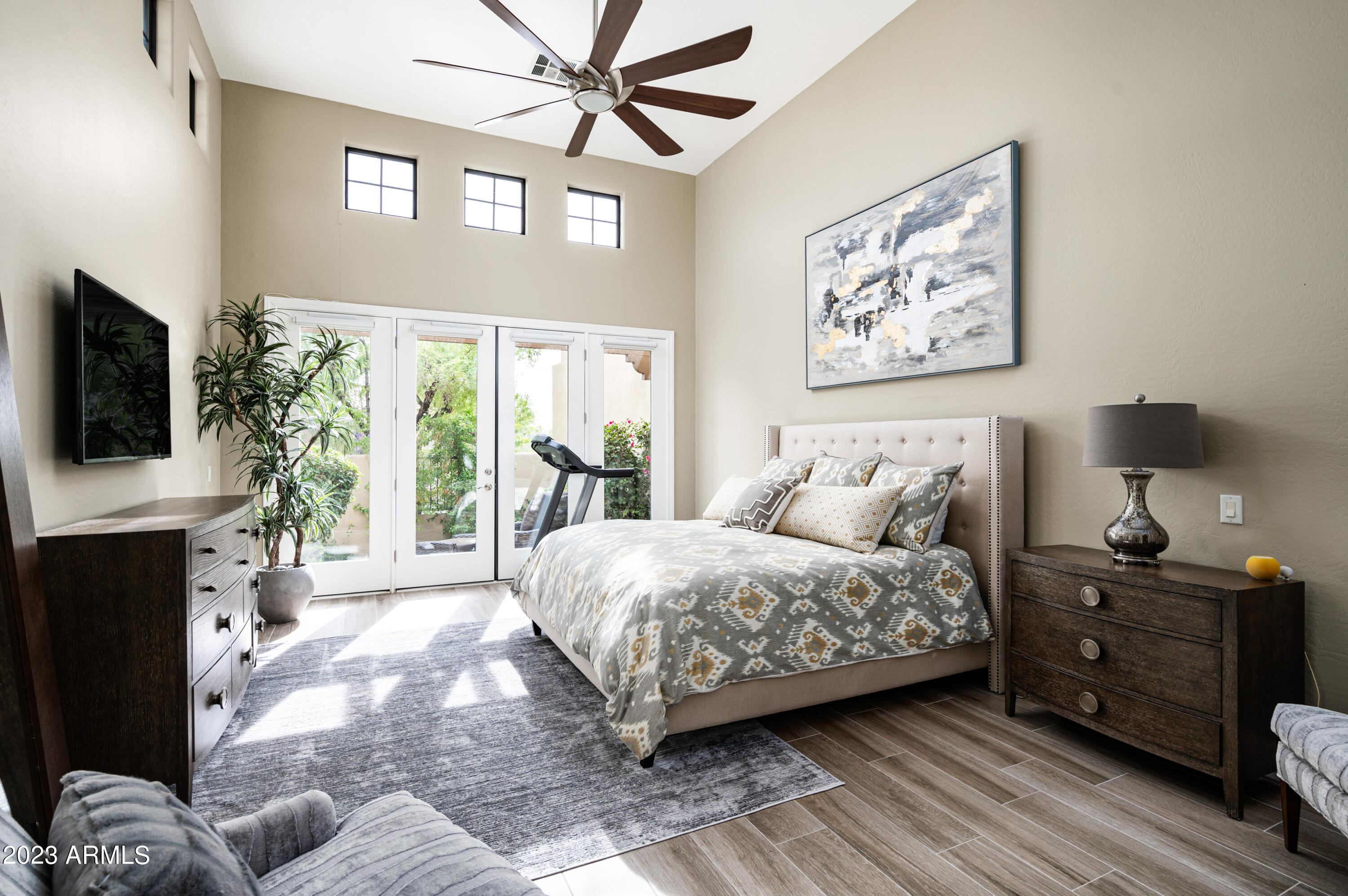 9270 E THOMPSON PEAK Parkway 374