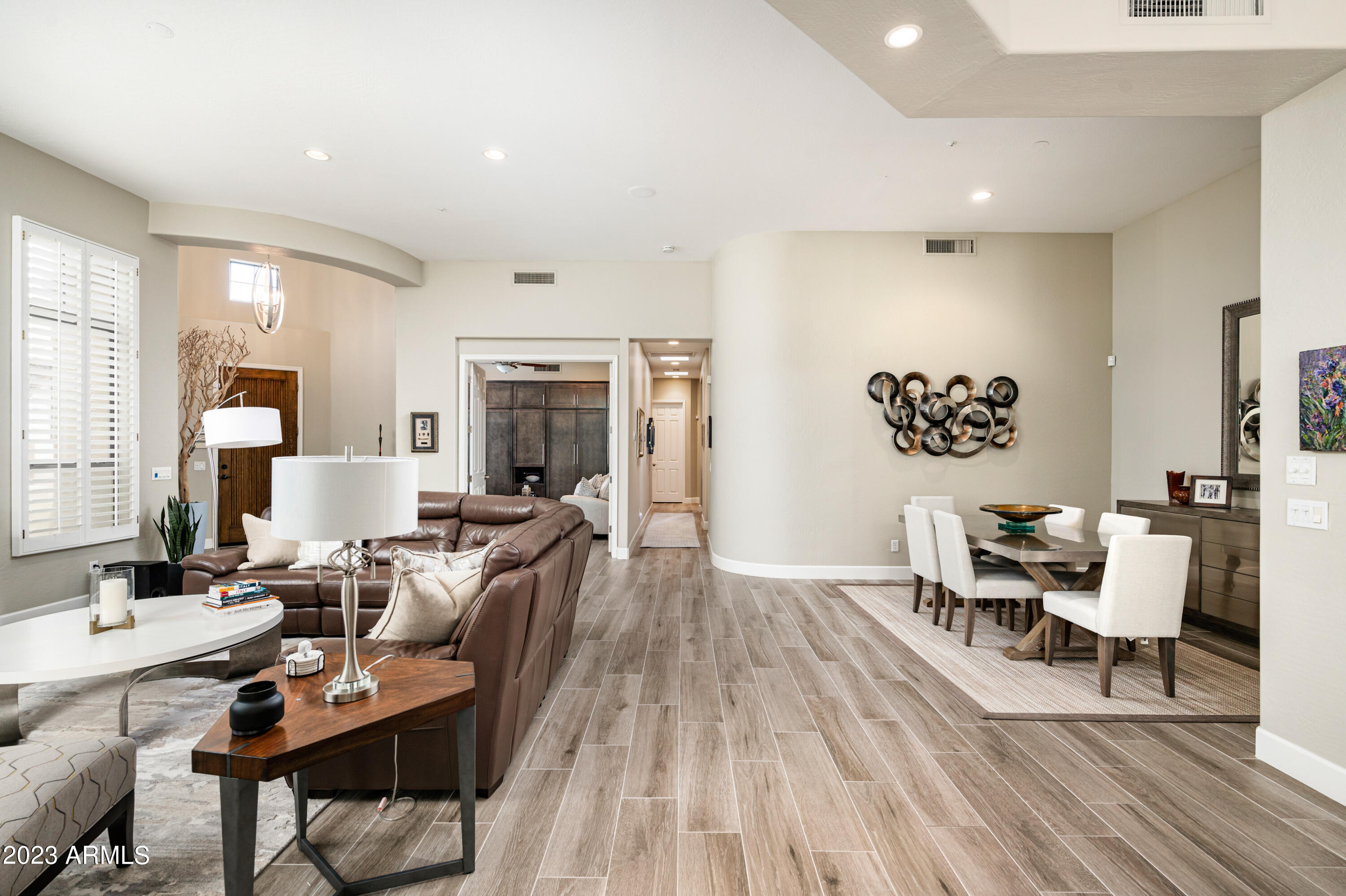 9270 E THOMPSON PEAK Parkway 374