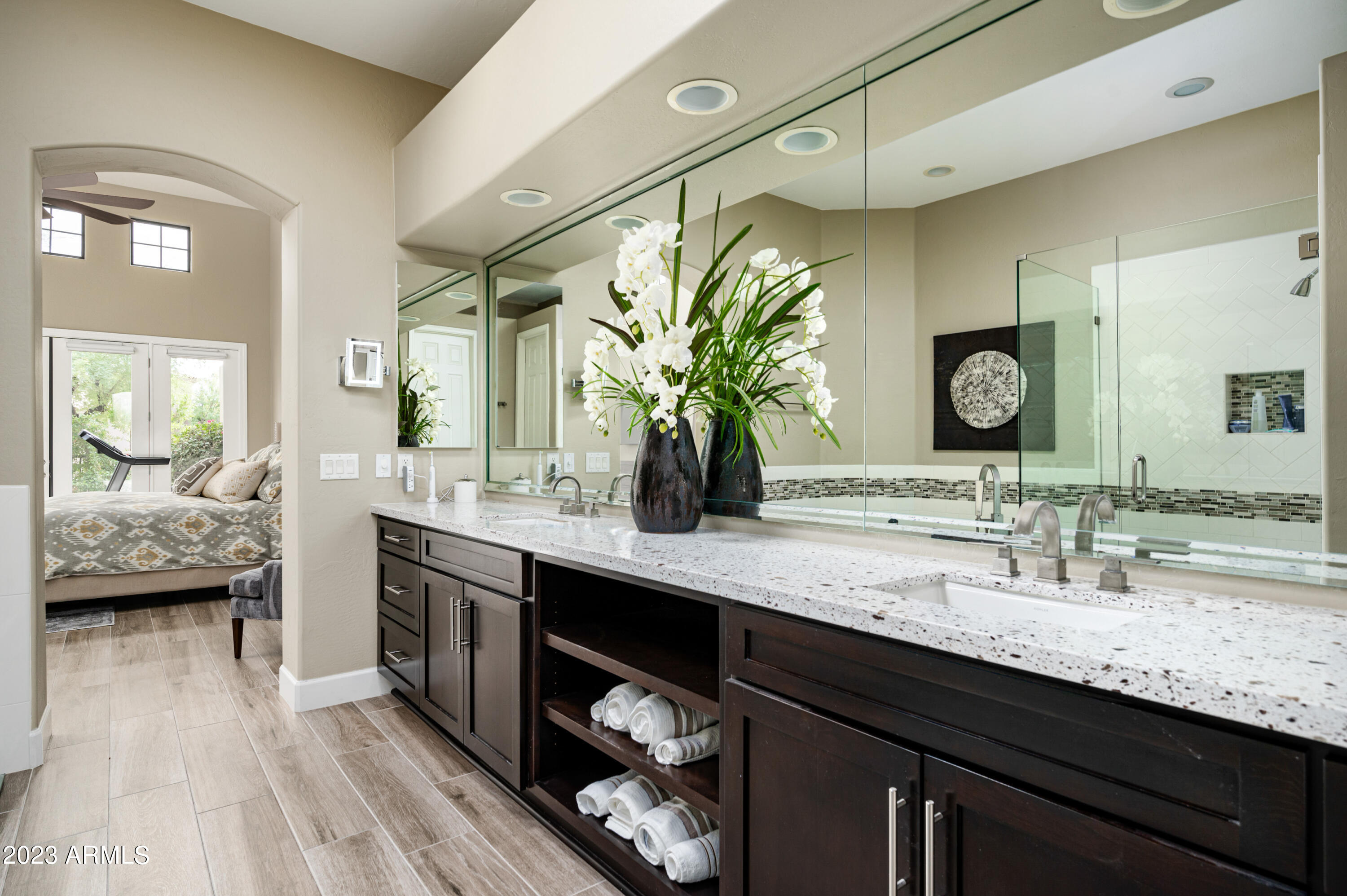 9270 E THOMPSON PEAK Parkway 374