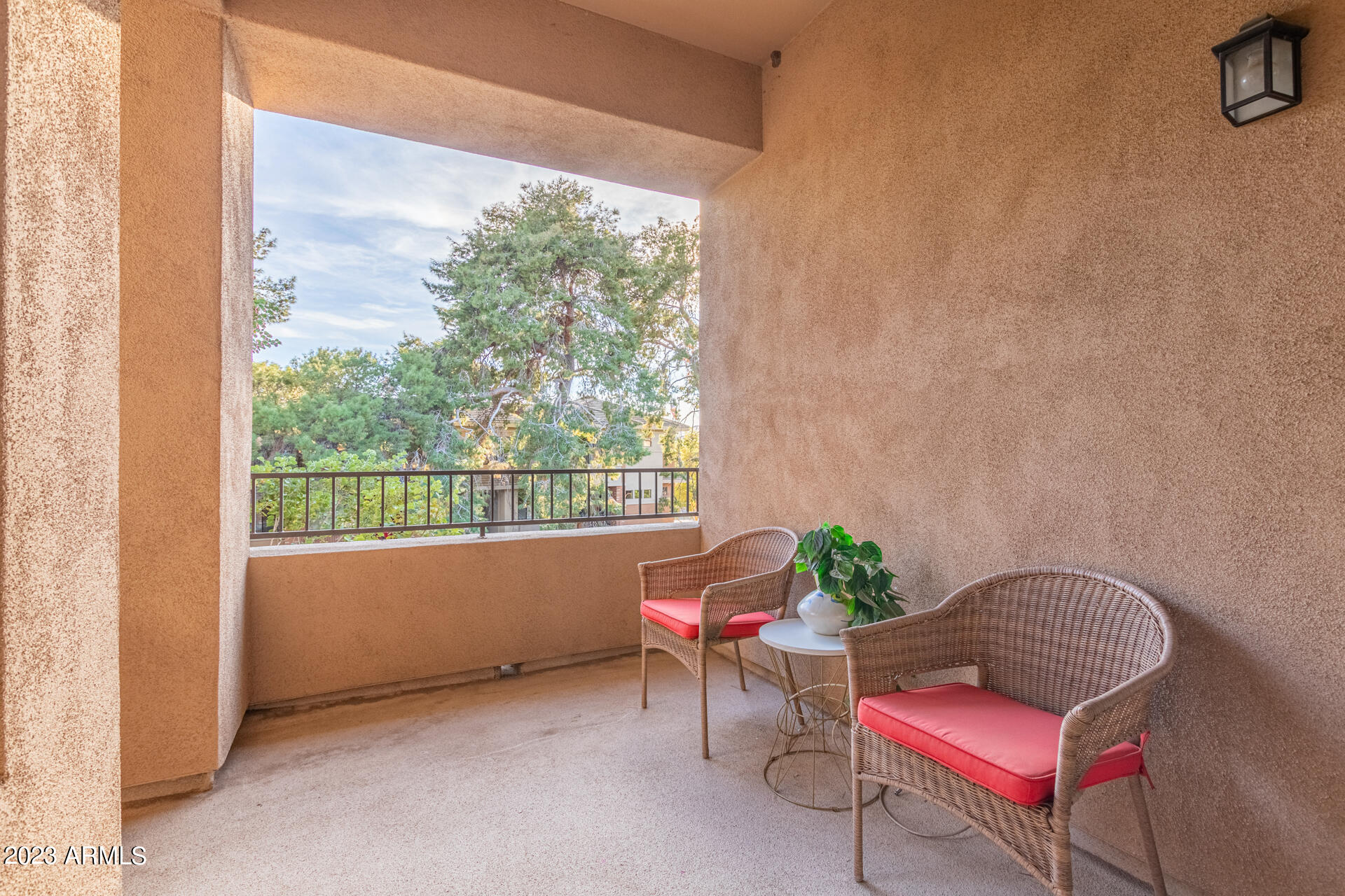 2989 N 44TH Street, 3016