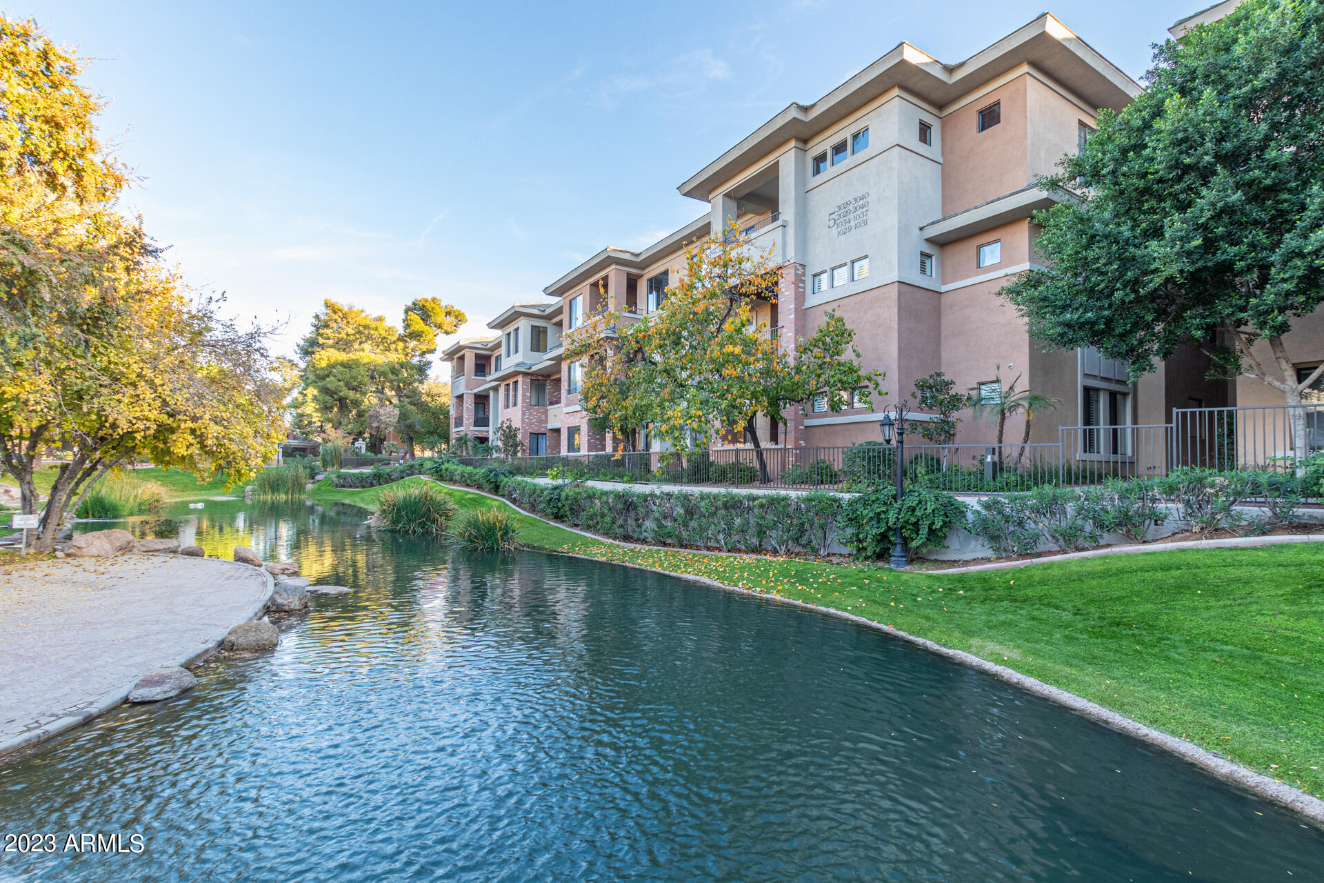 2989 N 44TH Street, 3016