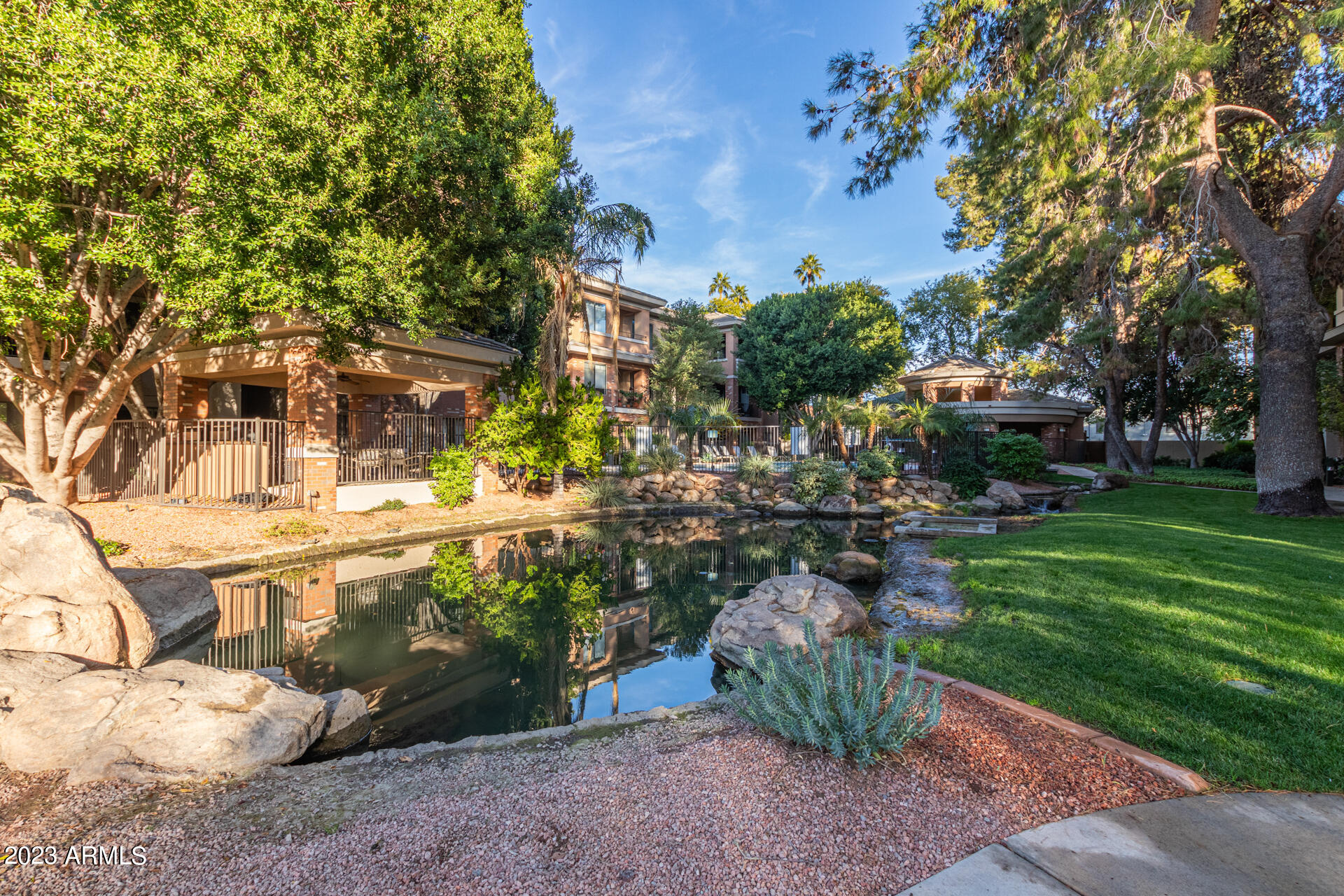 2989 N 44TH Street, 3016