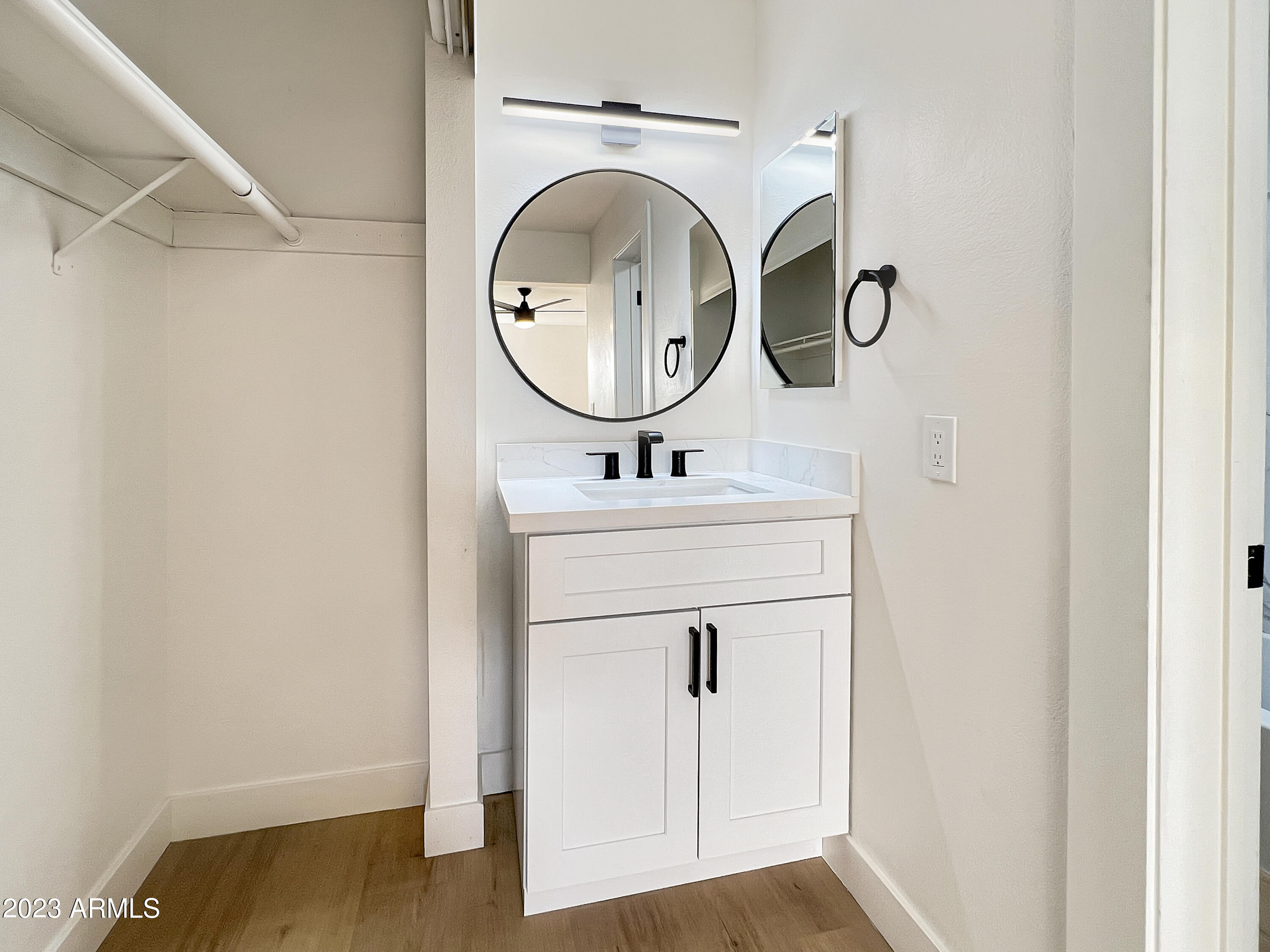 8055 E THOMAS Road C108