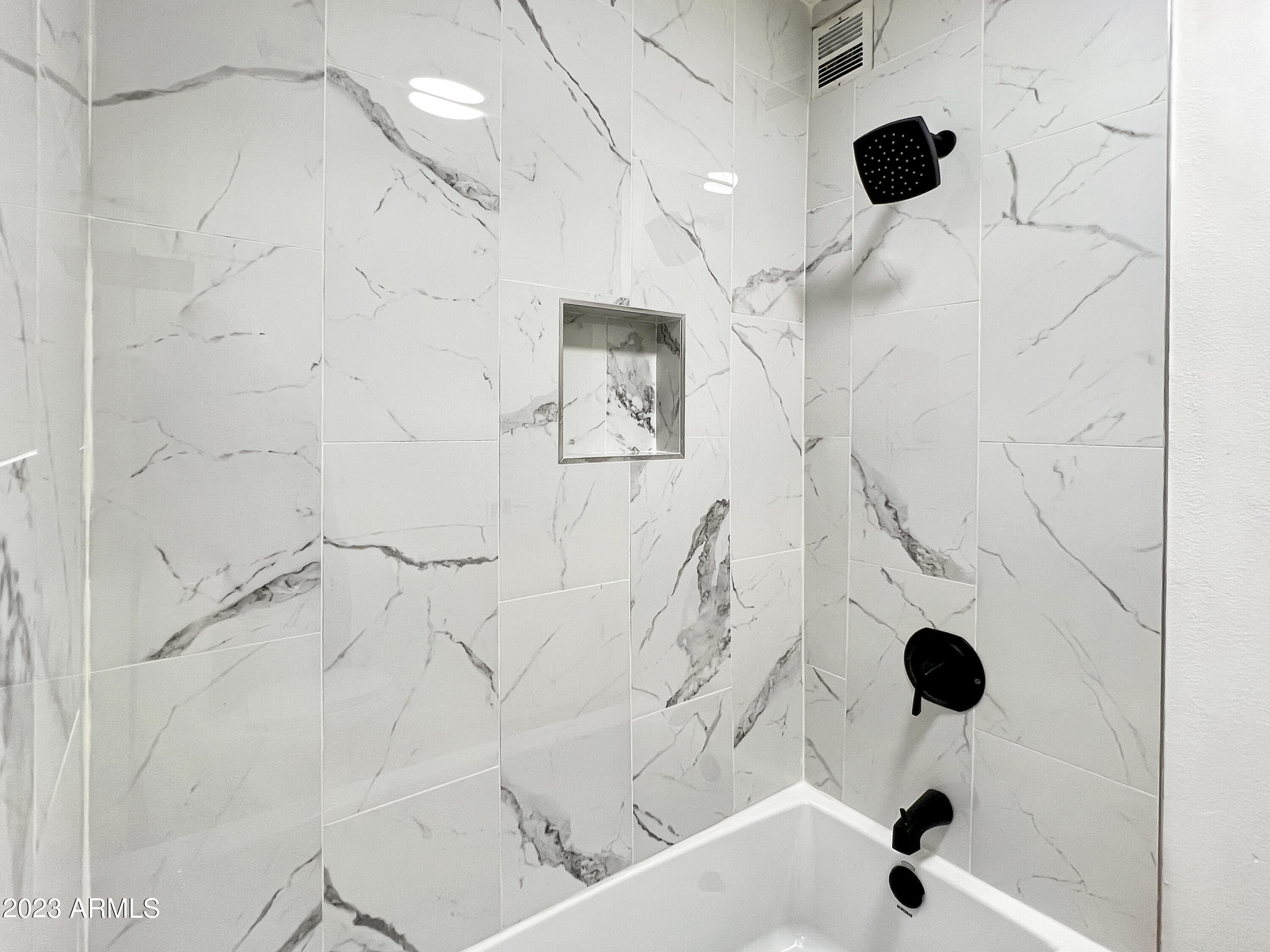 8055 E THOMAS Road C108