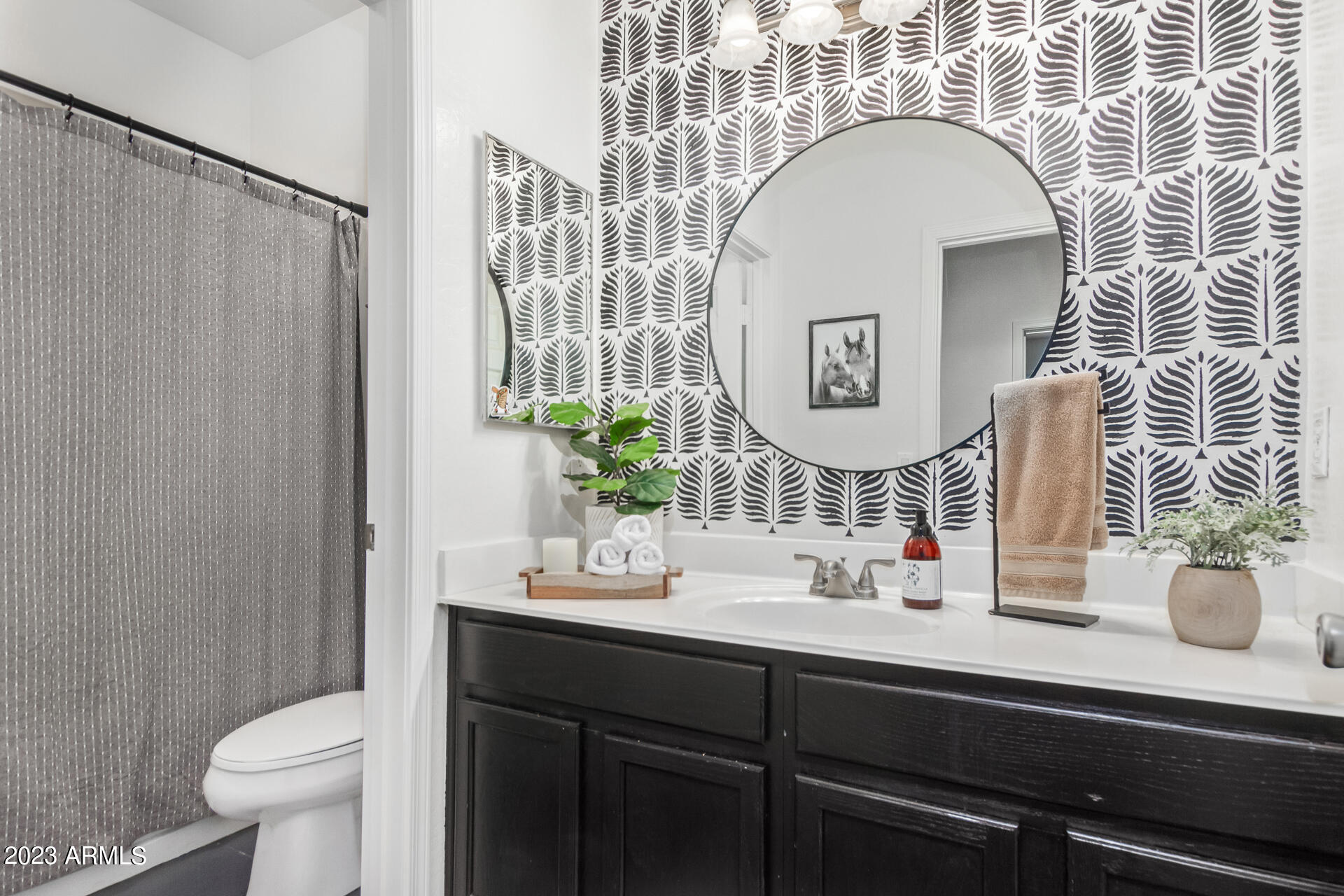 19962 N DONITHAN Way