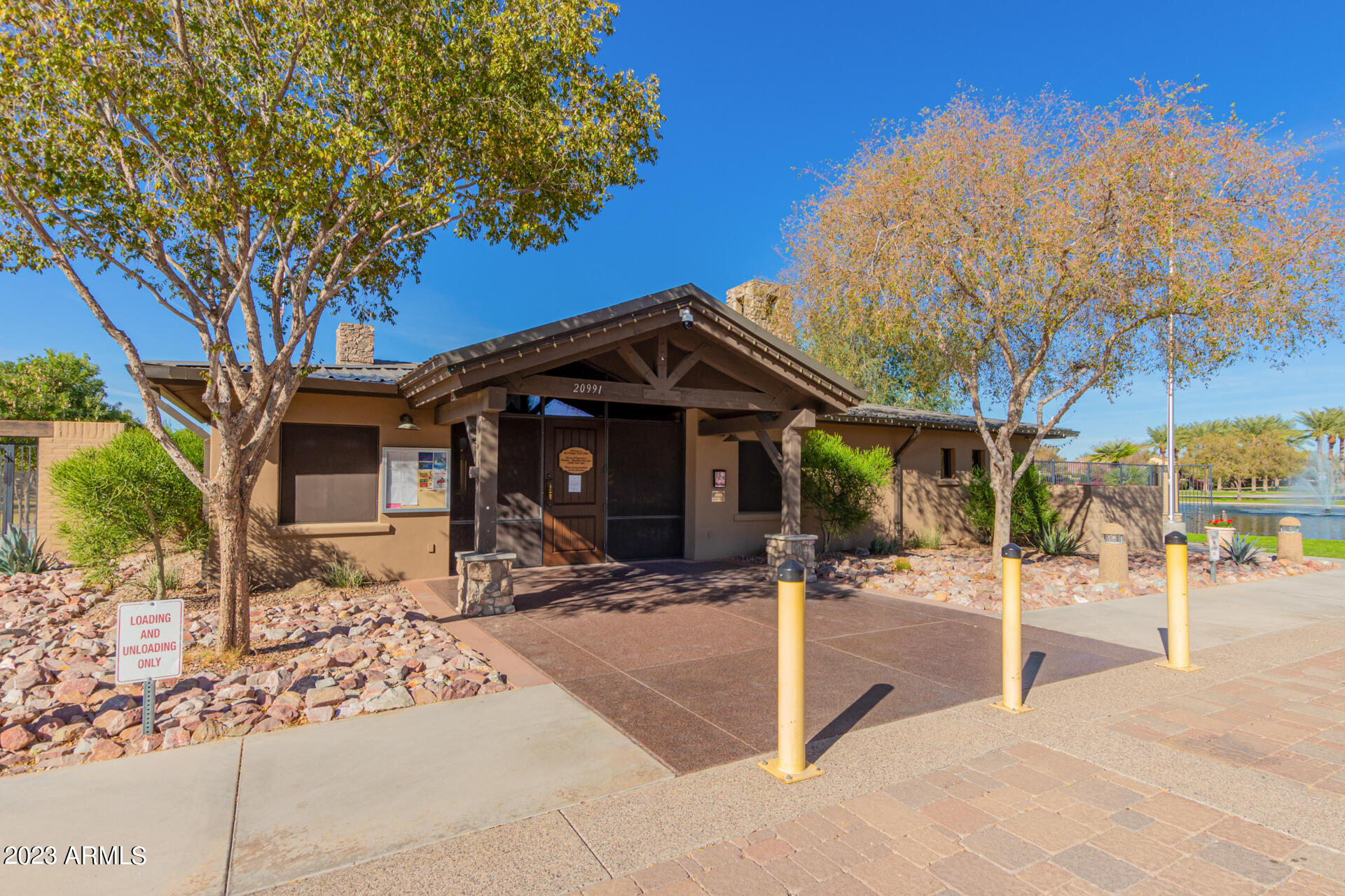 19962 N DONITHAN Way