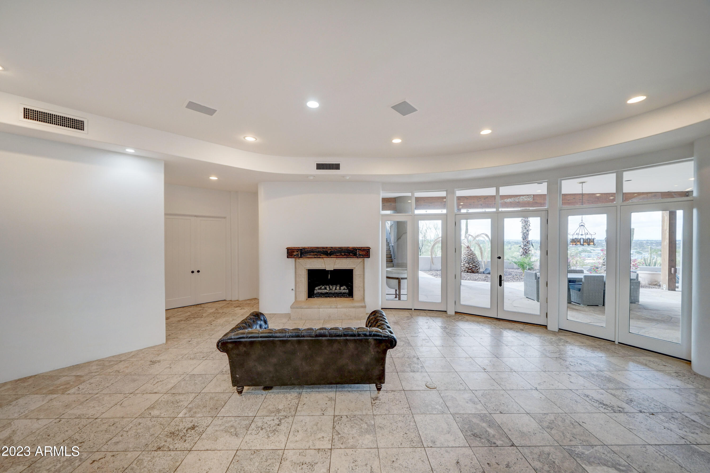 14624 N 15TH Drive