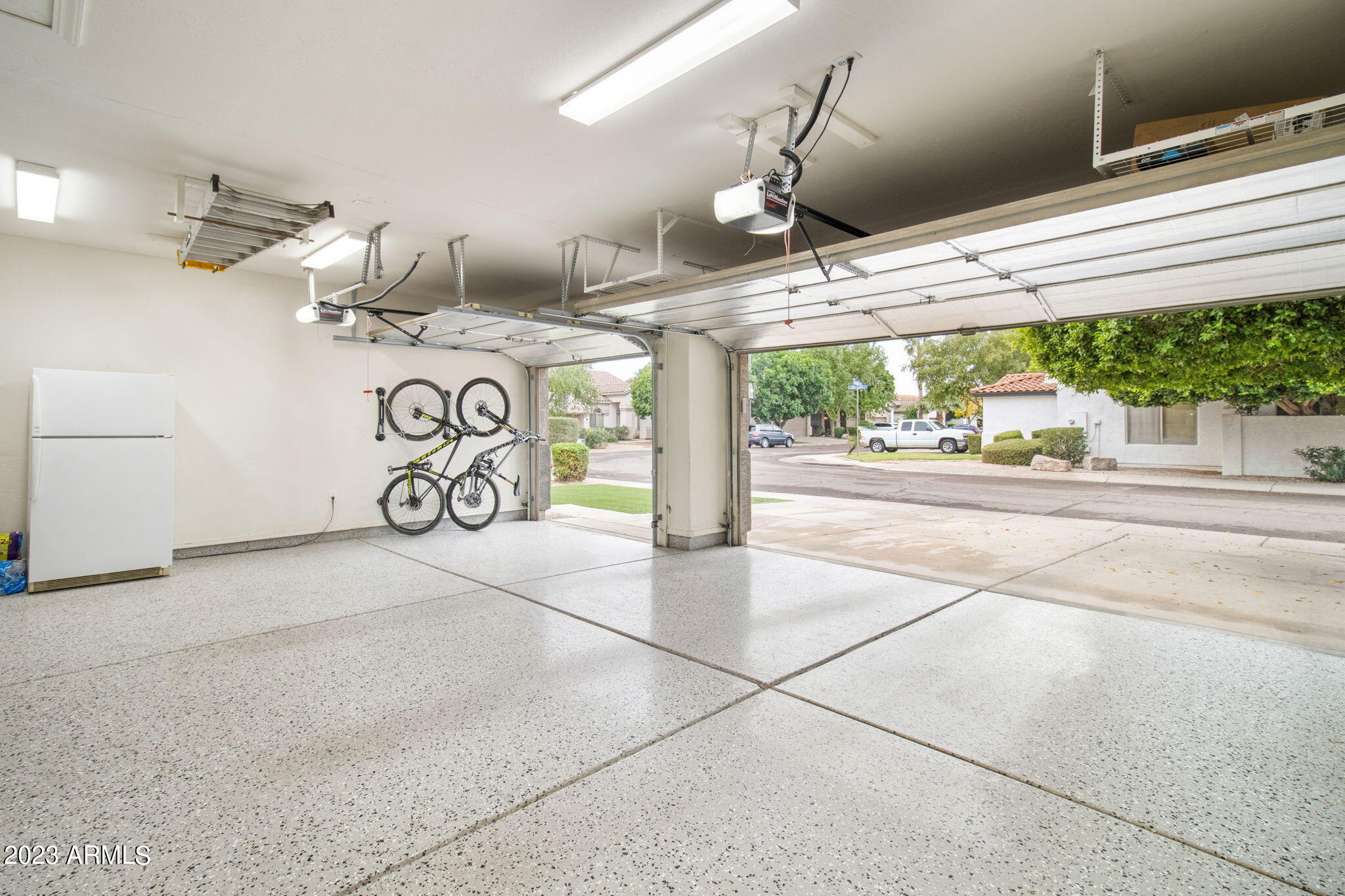 831 N DATE PALM Drive