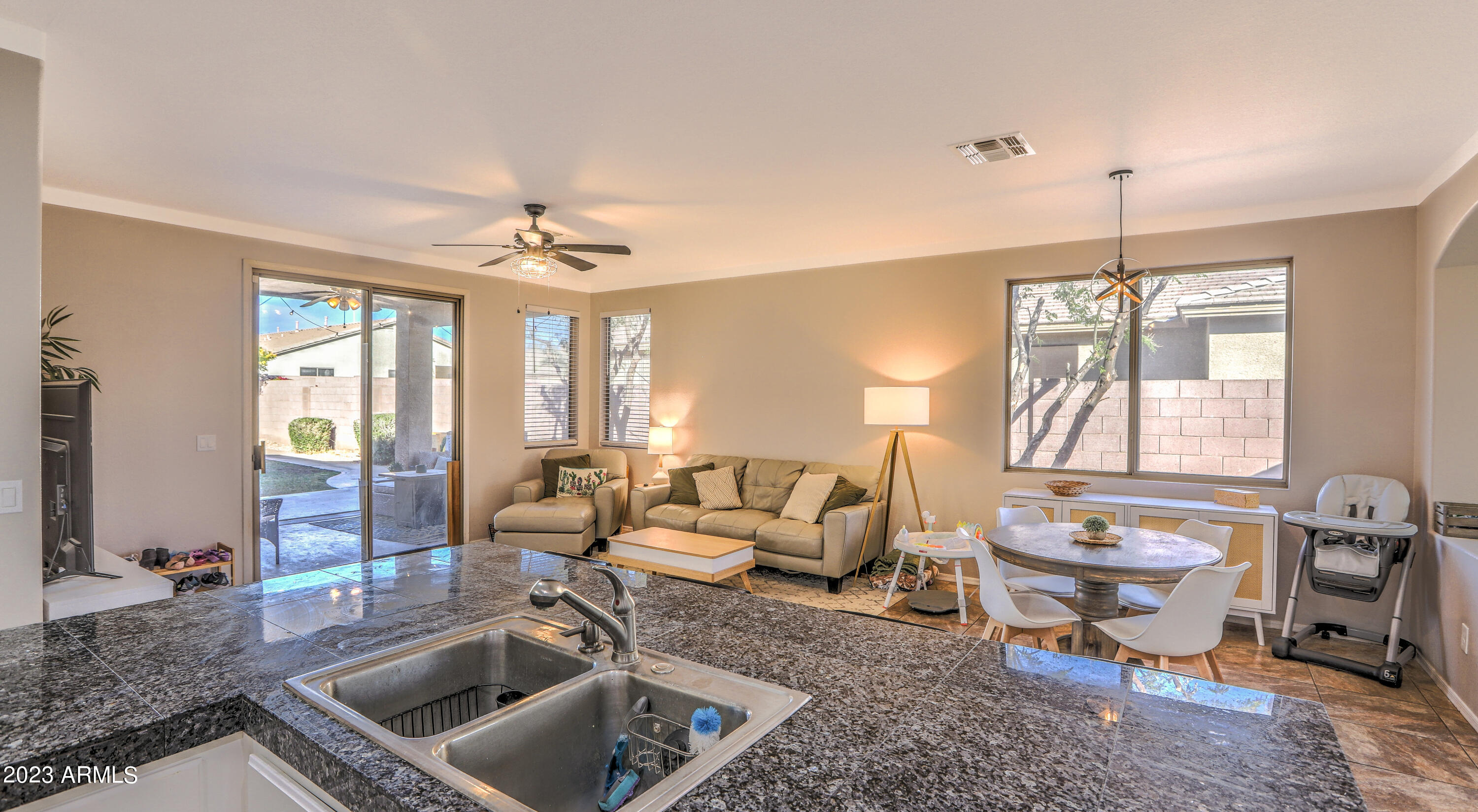 2130 E BELLERIVE Place