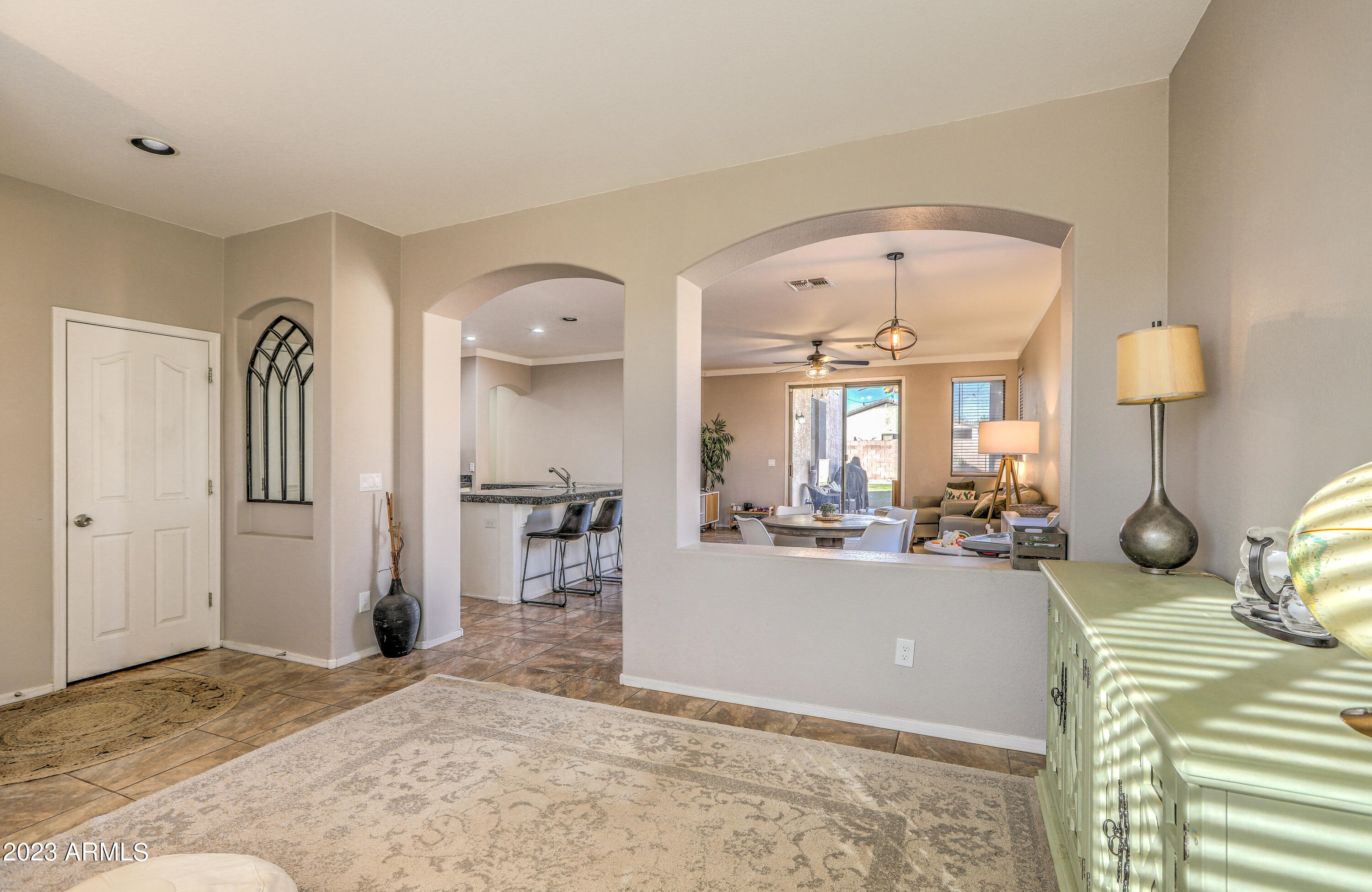 2130 E BELLERIVE Place