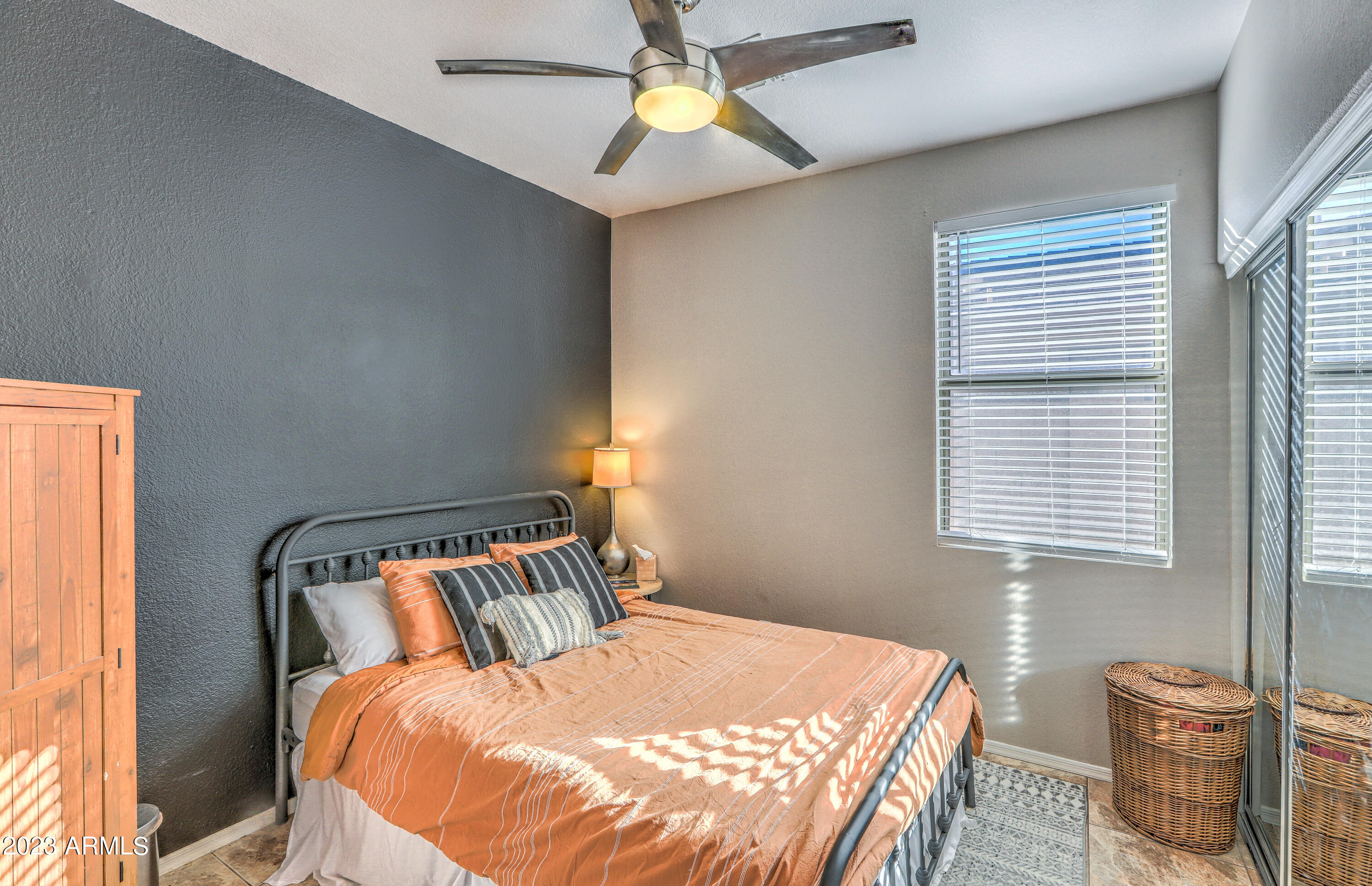 2130 E BELLERIVE Place