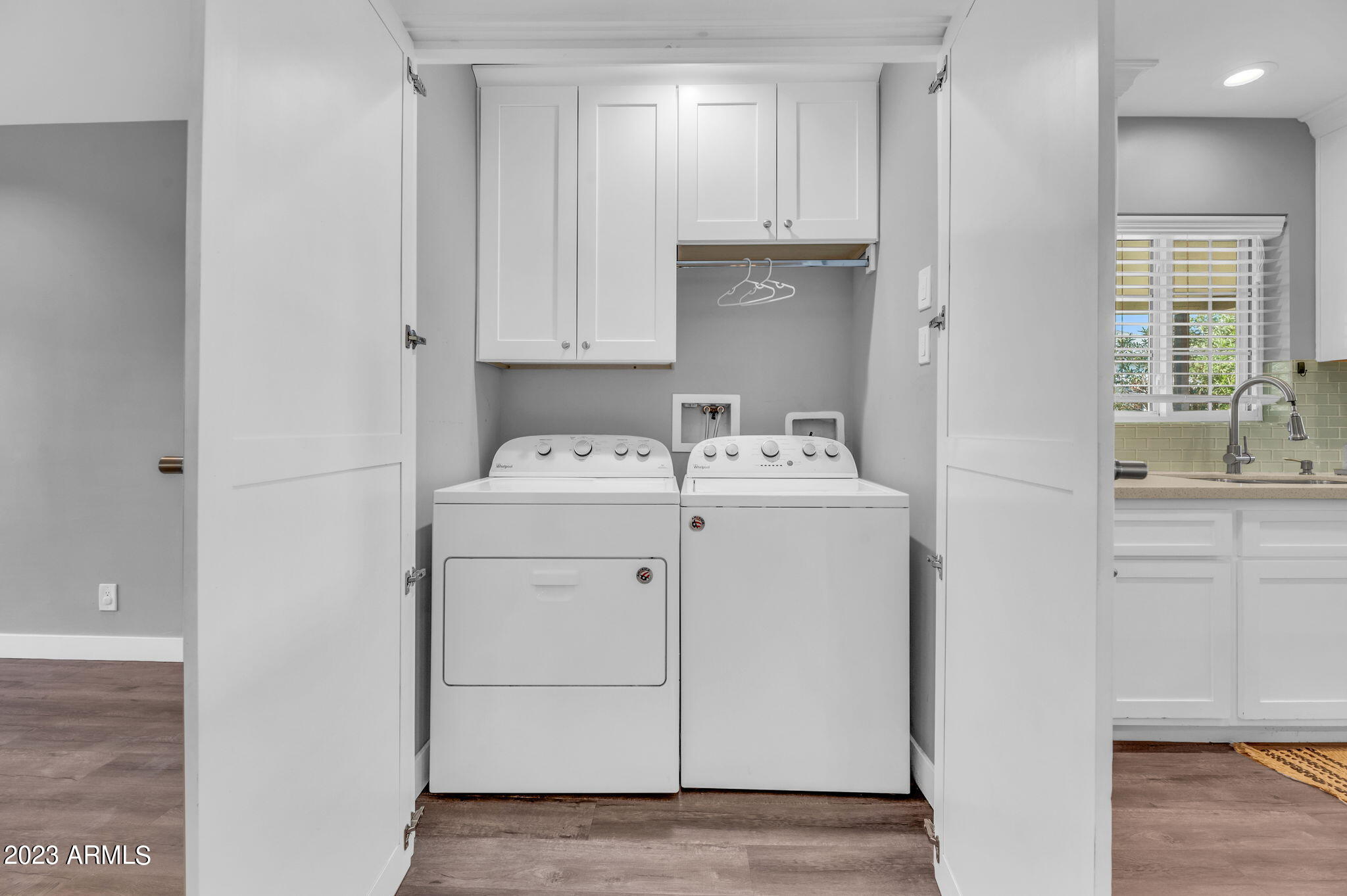 2112 W FLOWER Street