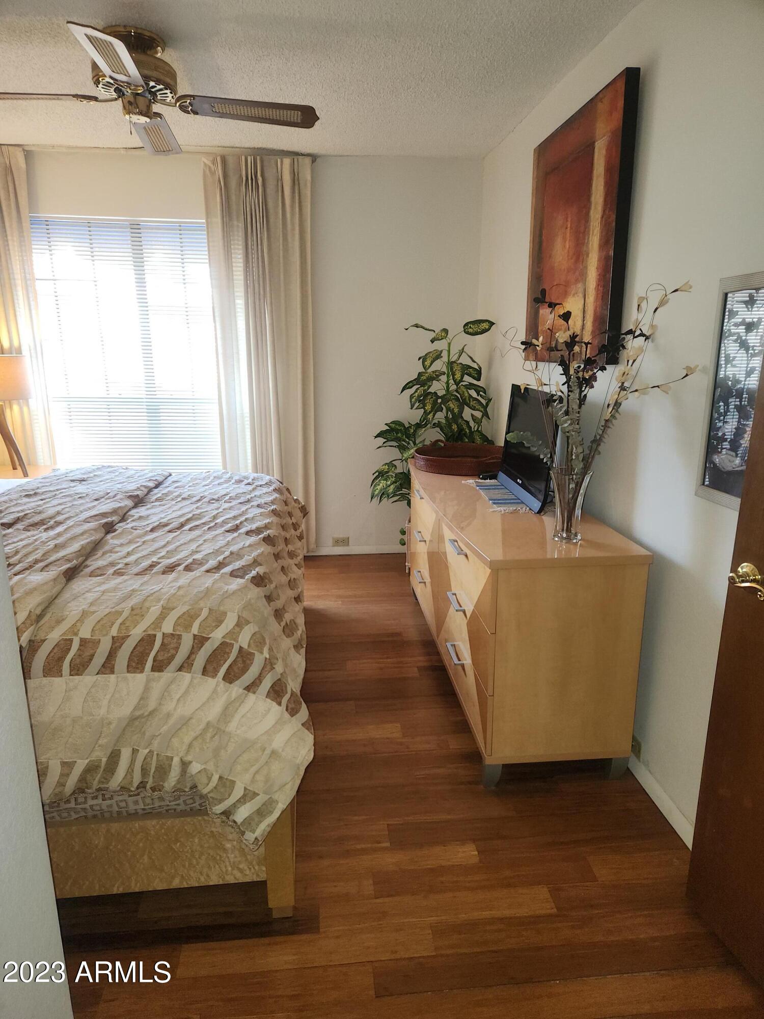 7557 N DREAMY DRAW Drive, 273