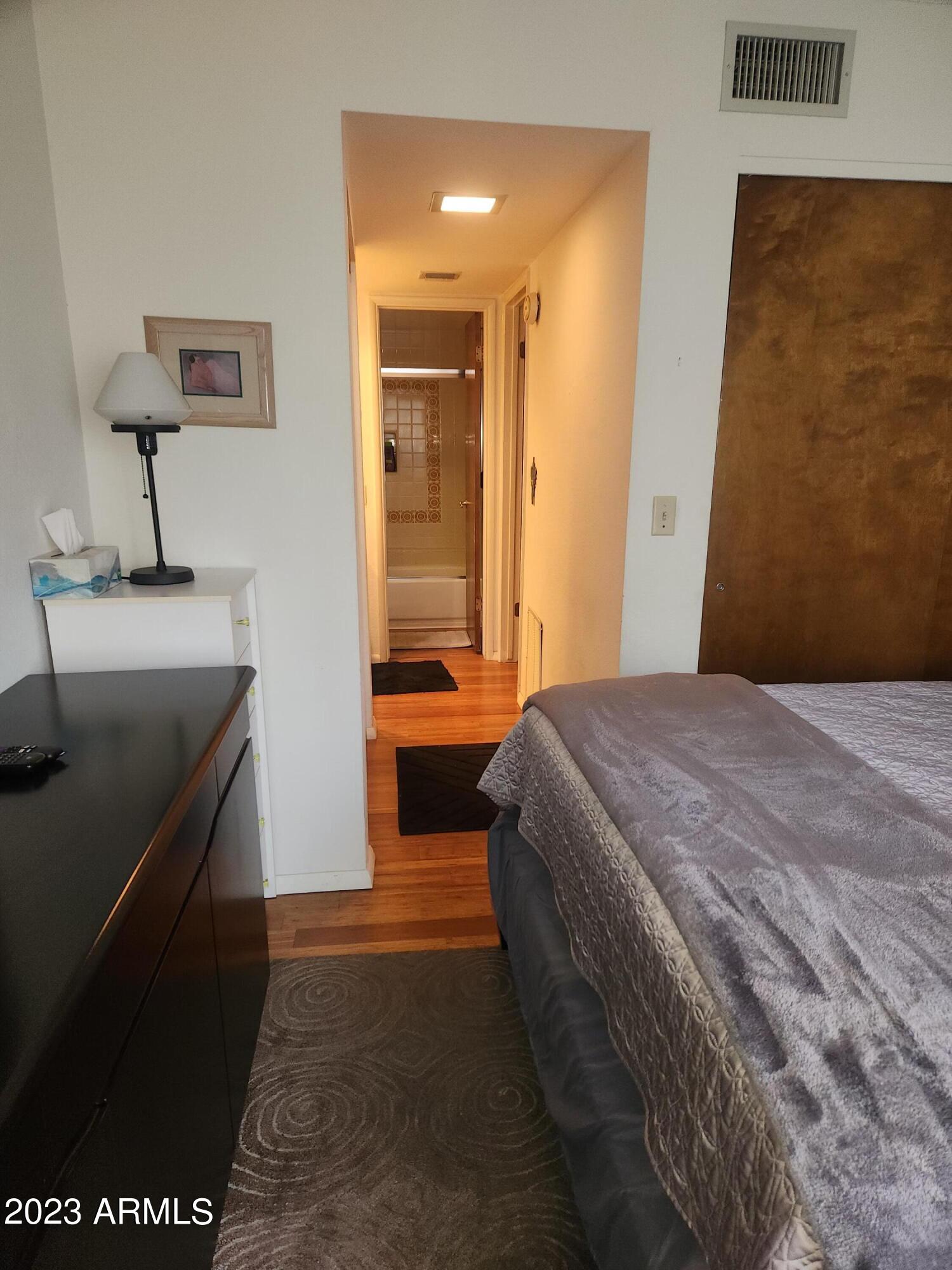 7557 N DREAMY DRAW Drive, 273