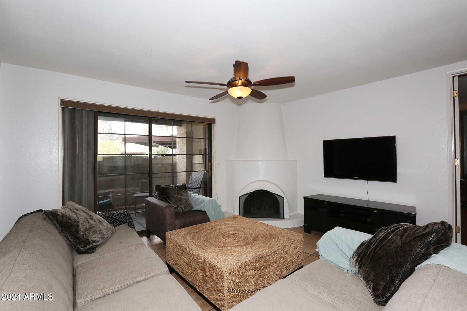 7557 N DREAMY DRAW Drive, 151