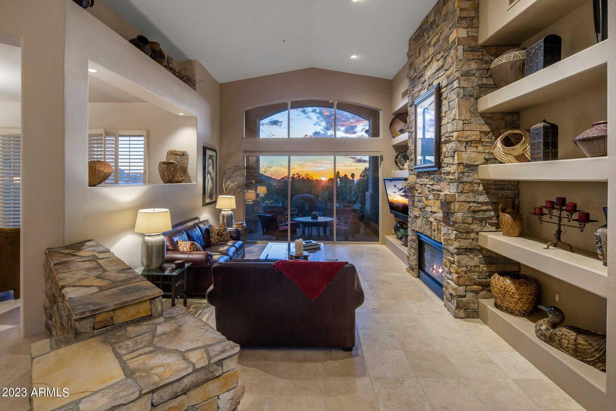 11063 E DESERT VISTA Drive