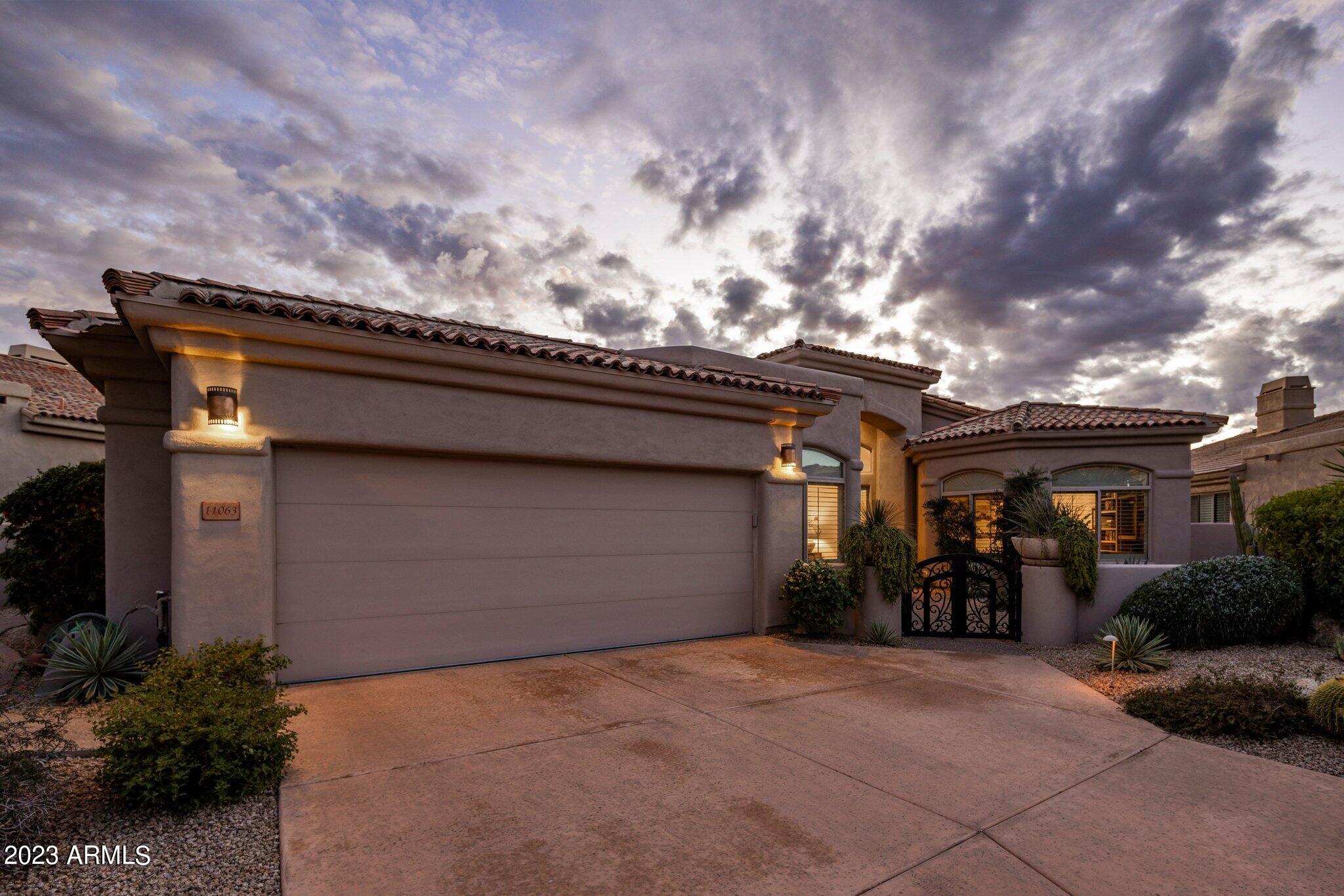 11063 E DESERT VISTA Drive