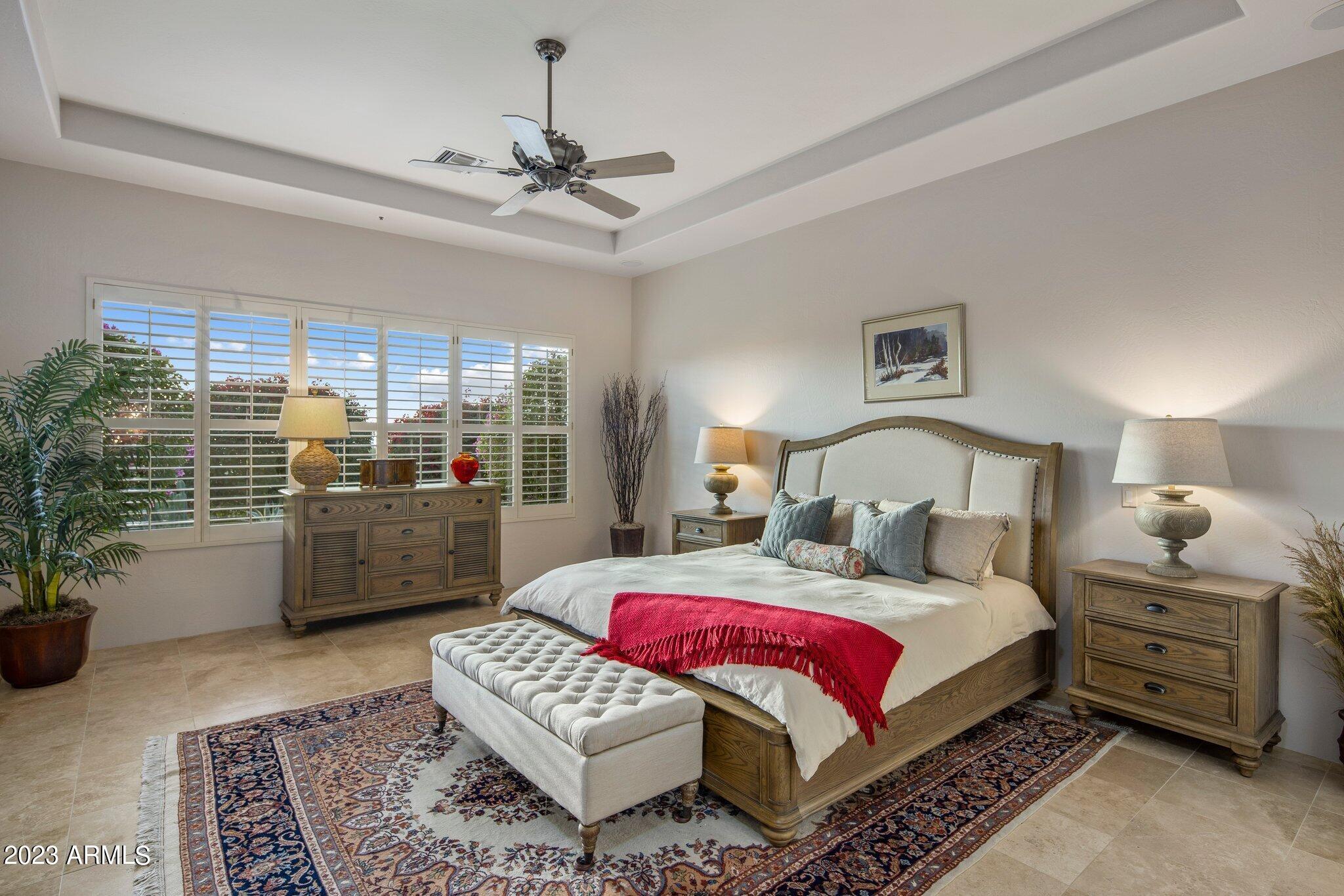 11063 E DESERT VISTA Drive