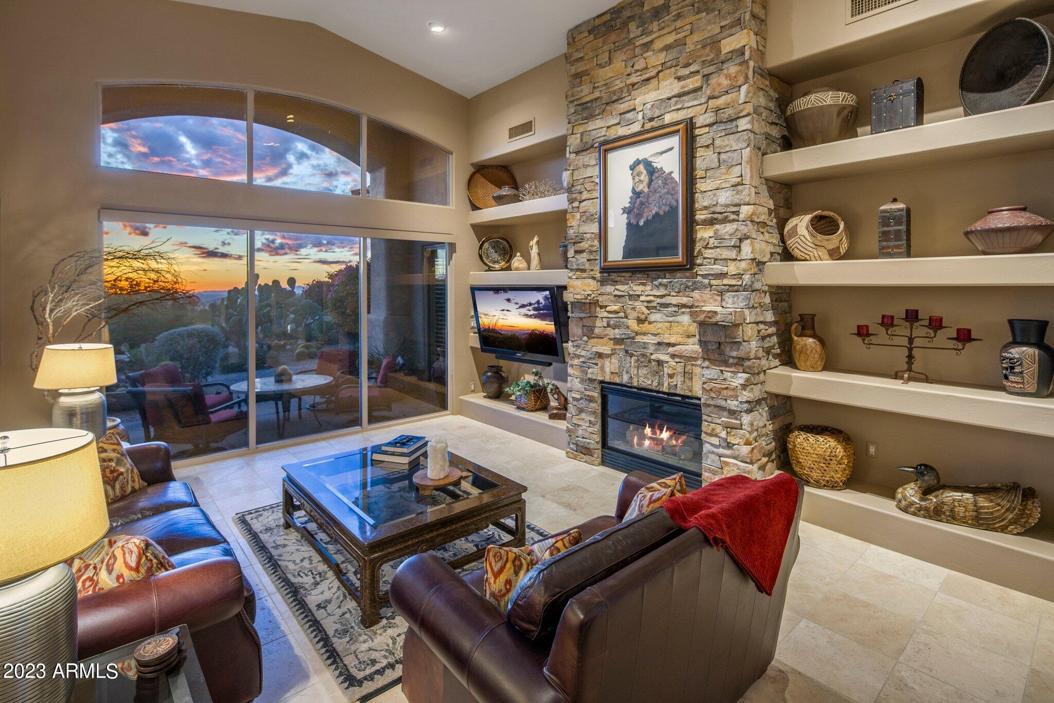 11063 E DESERT VISTA Drive