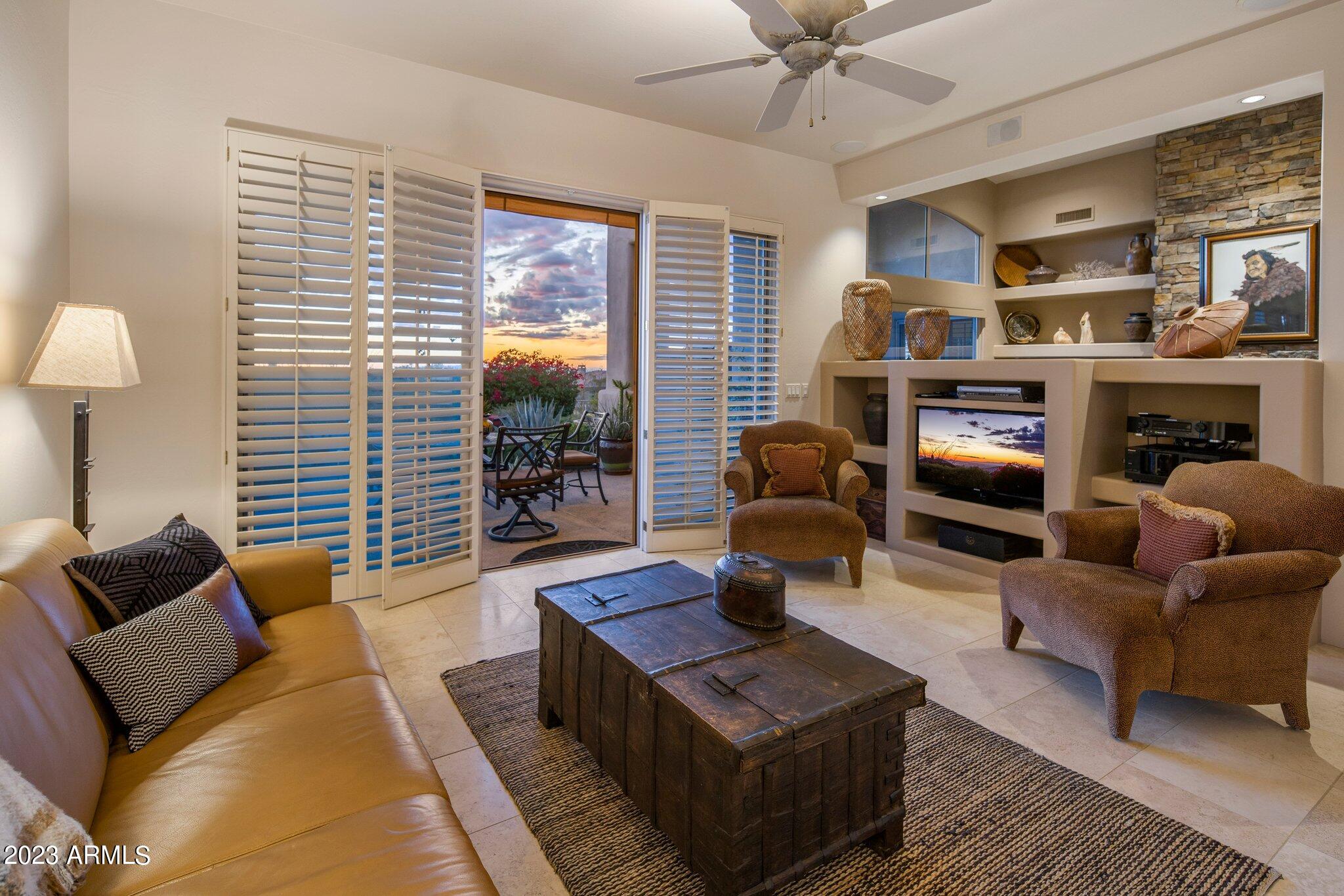 11063 E DESERT VISTA Drive