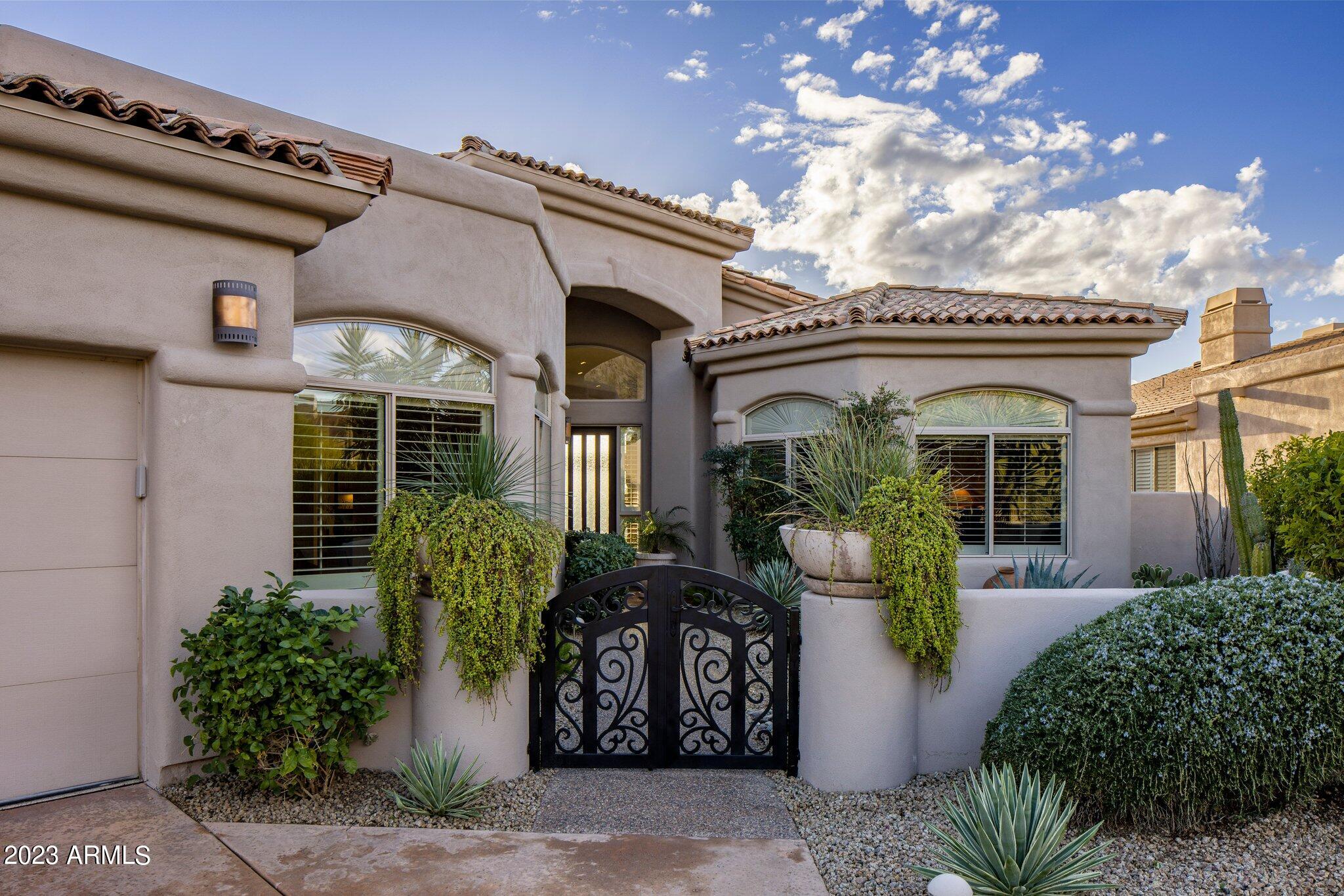 11063 E DESERT VISTA Drive