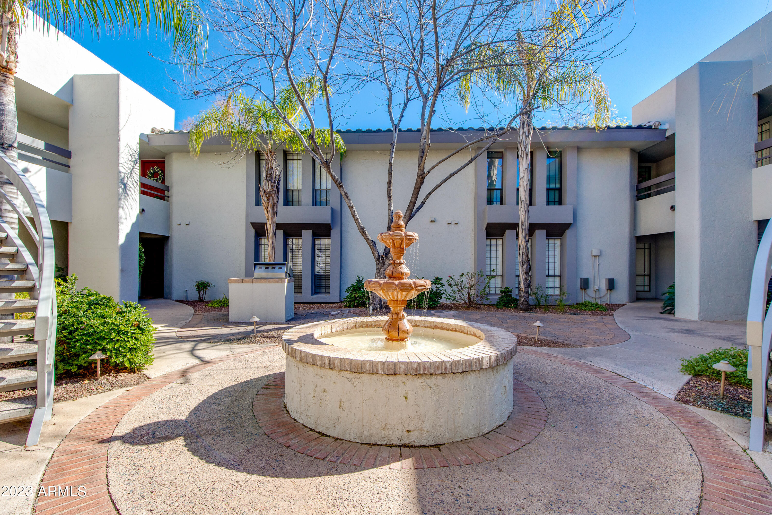 5203 N 24th Street, 208