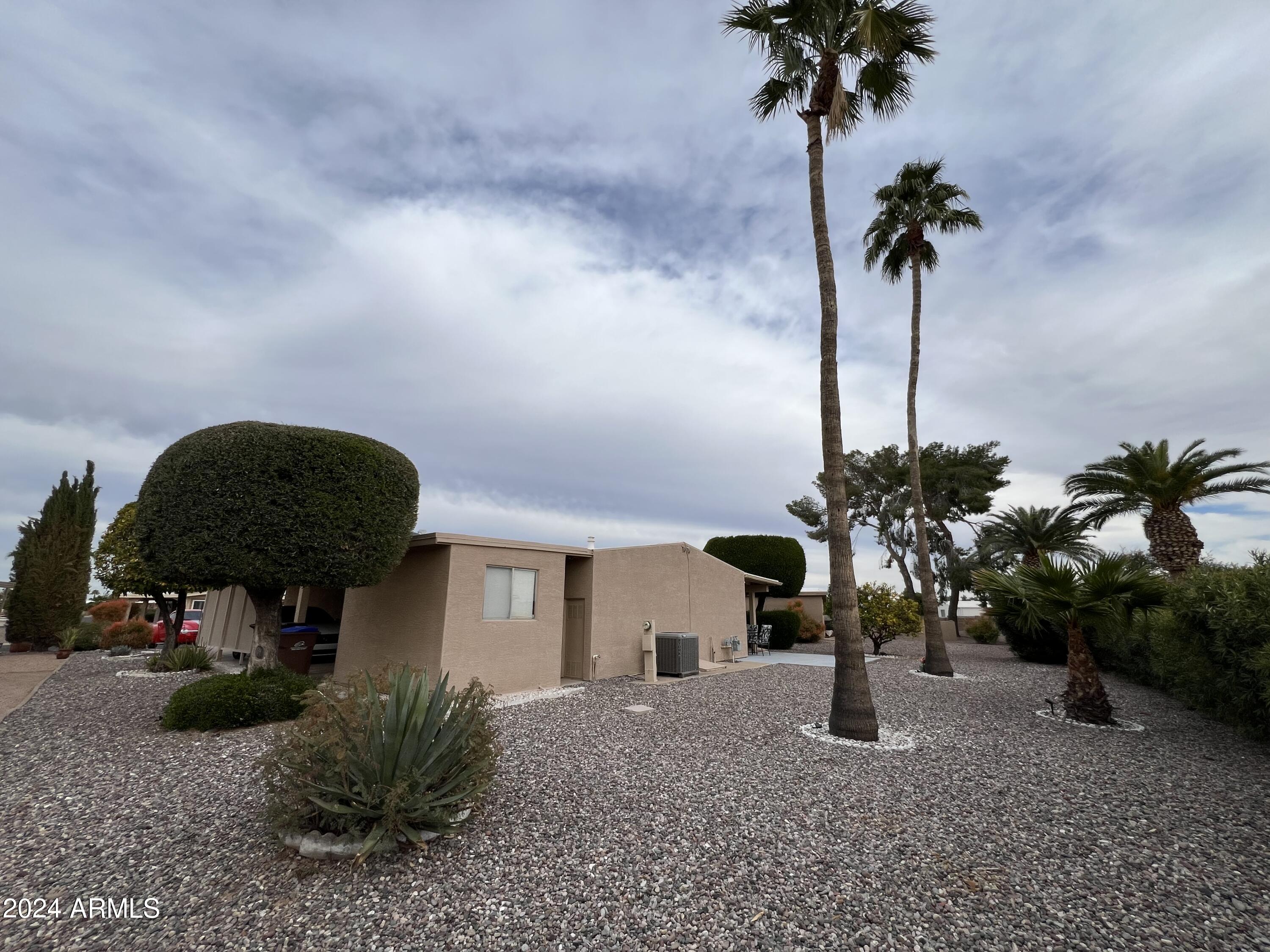 9221 E CITRUS Lane S