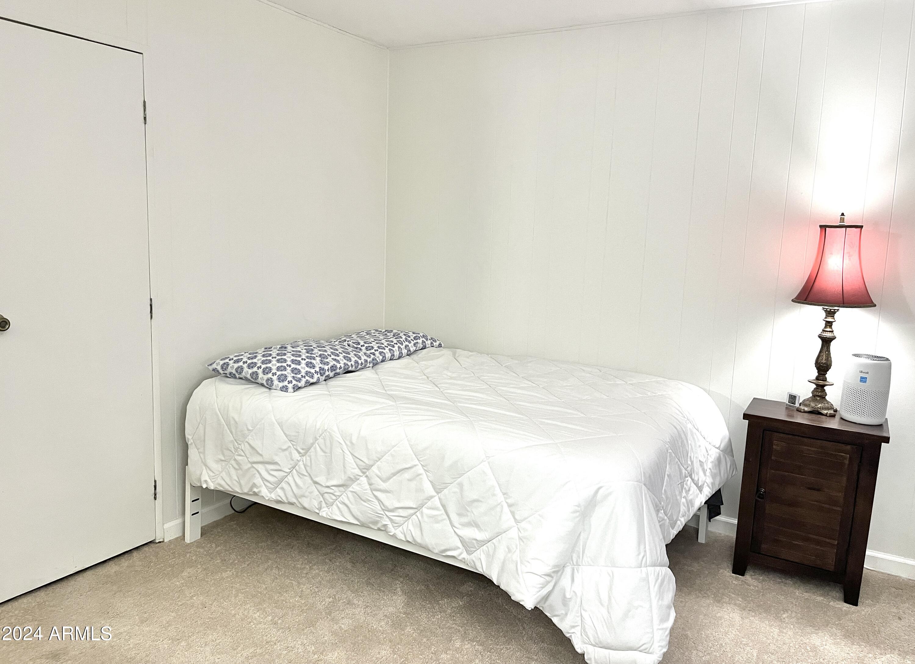 9221 E CITRUS Lane S