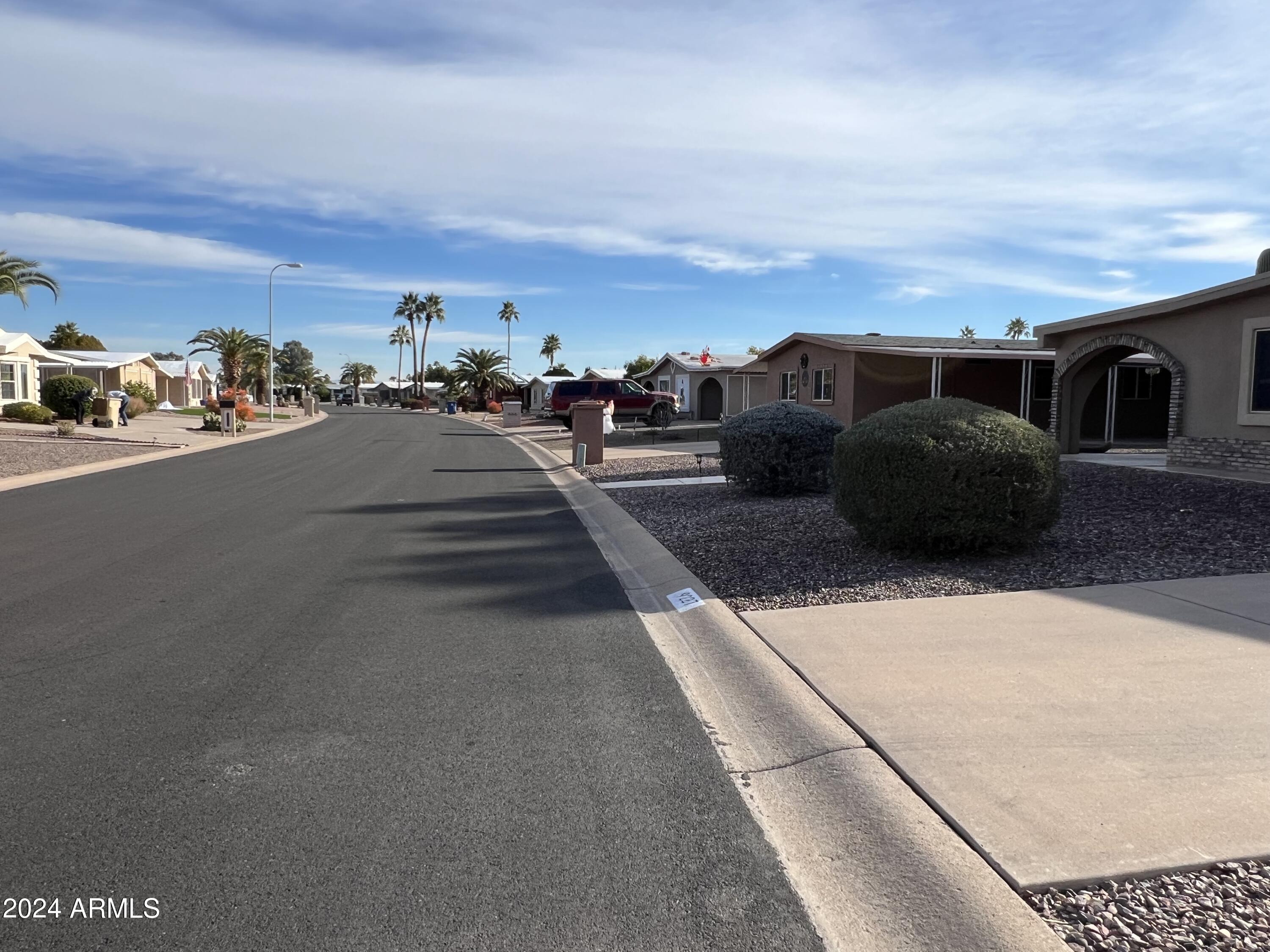 9221 E CITRUS Lane S