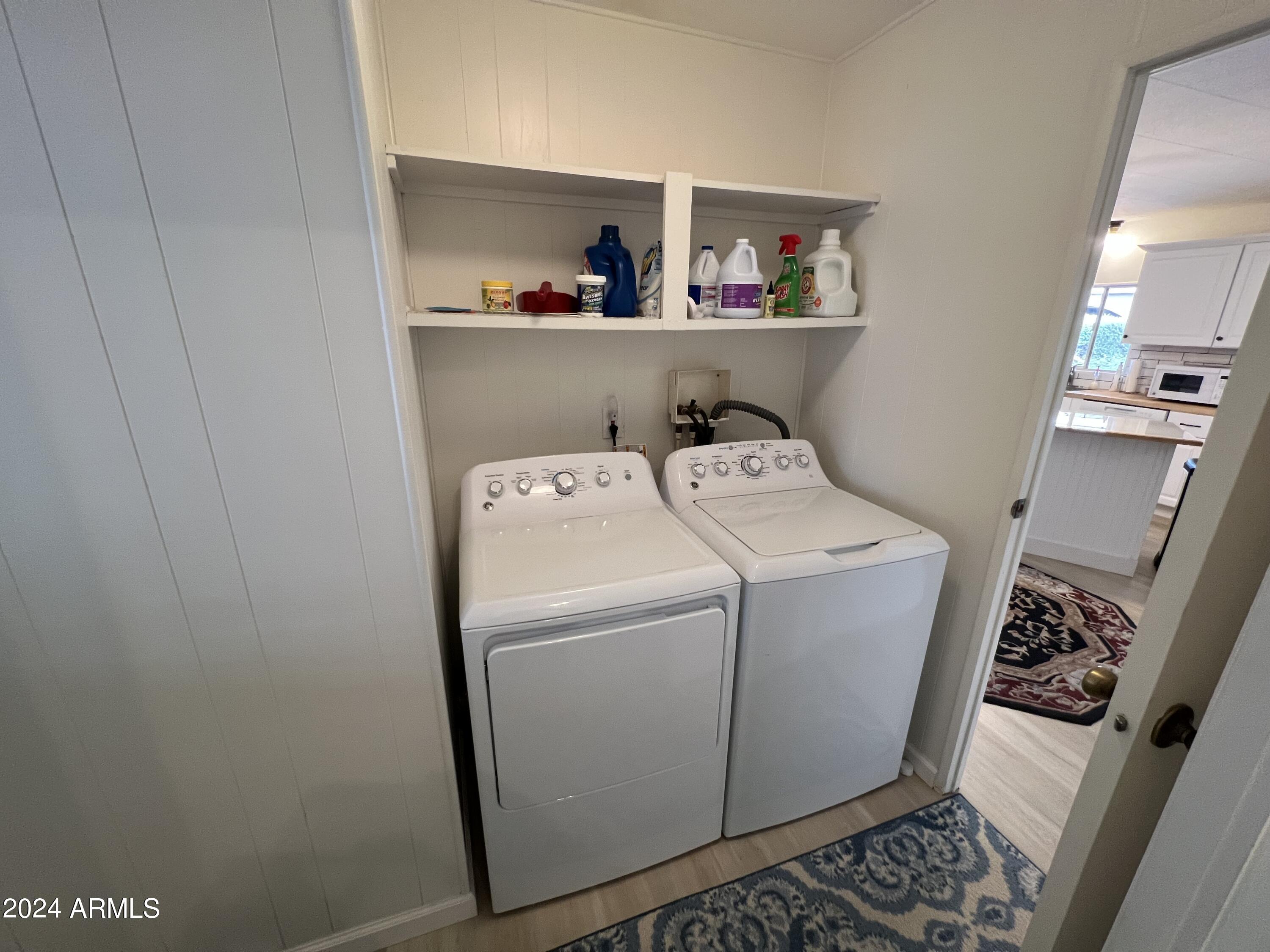 9221 E CITRUS Lane S