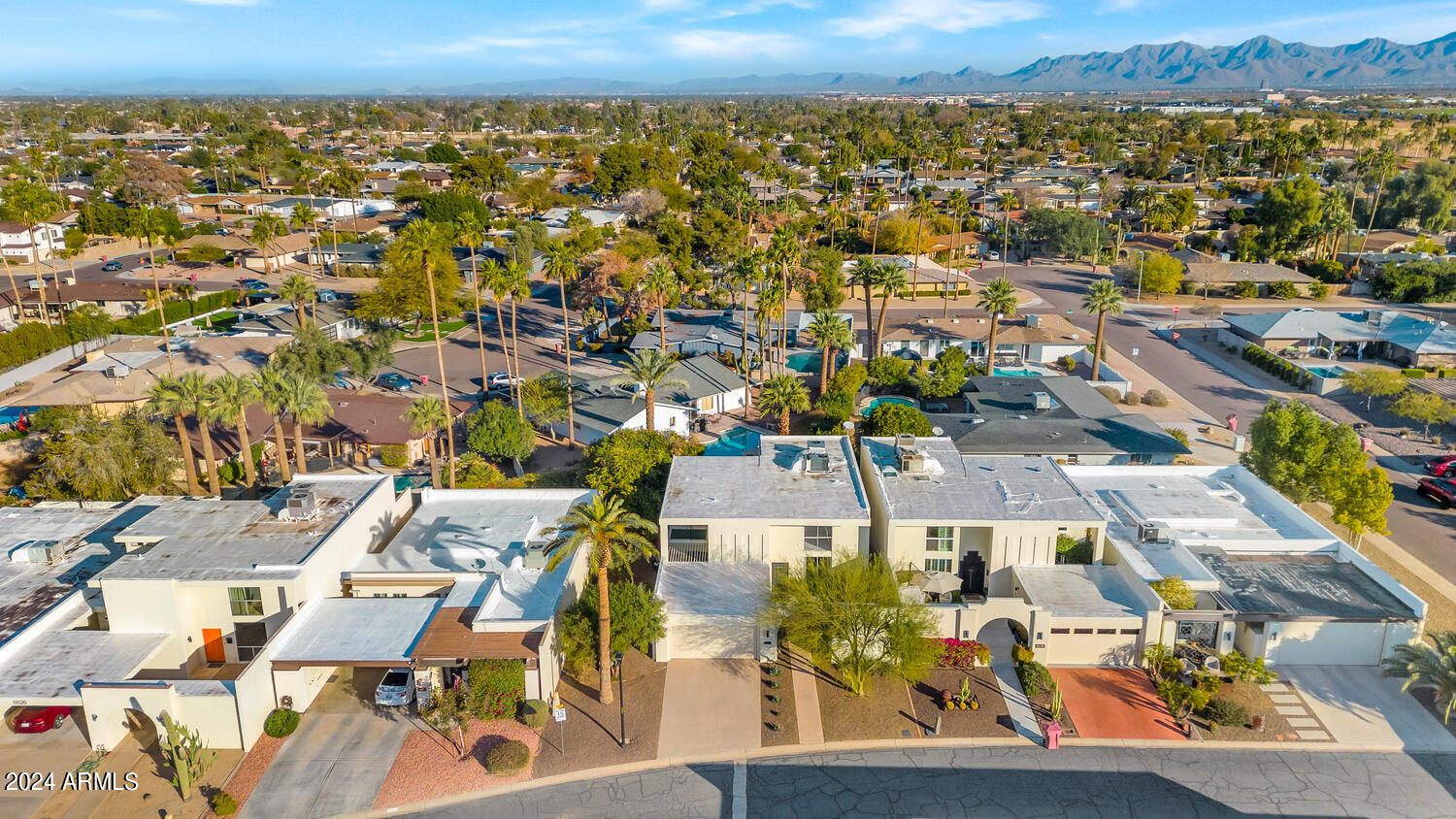 8634 E MACKENZIE Drive