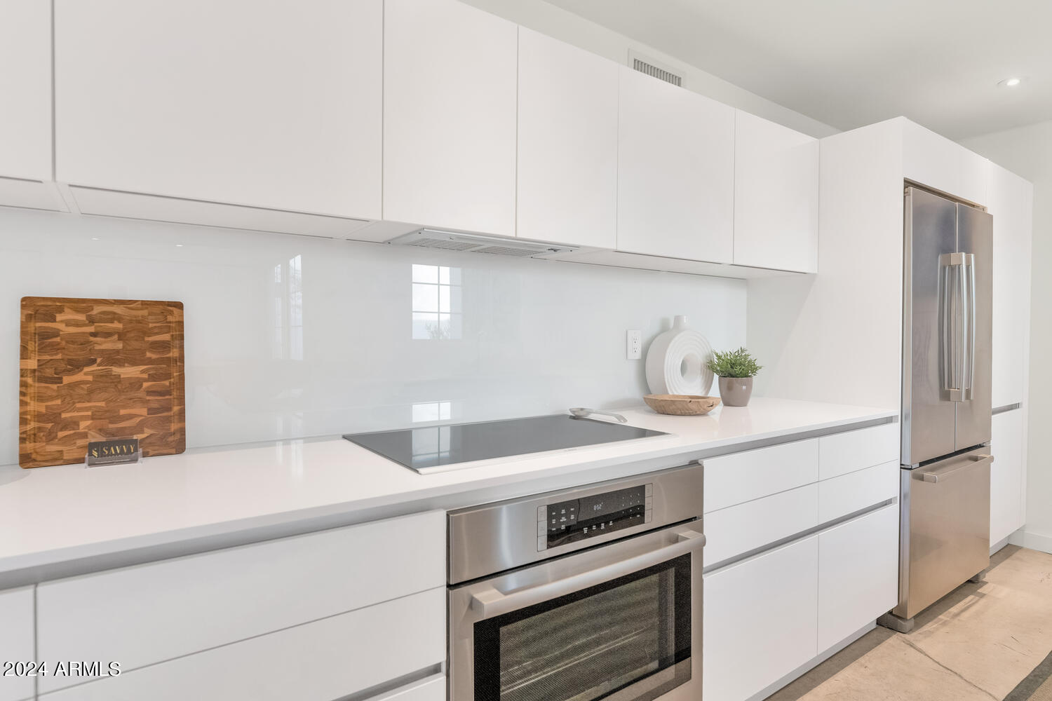 8634 E MACKENZIE Drive