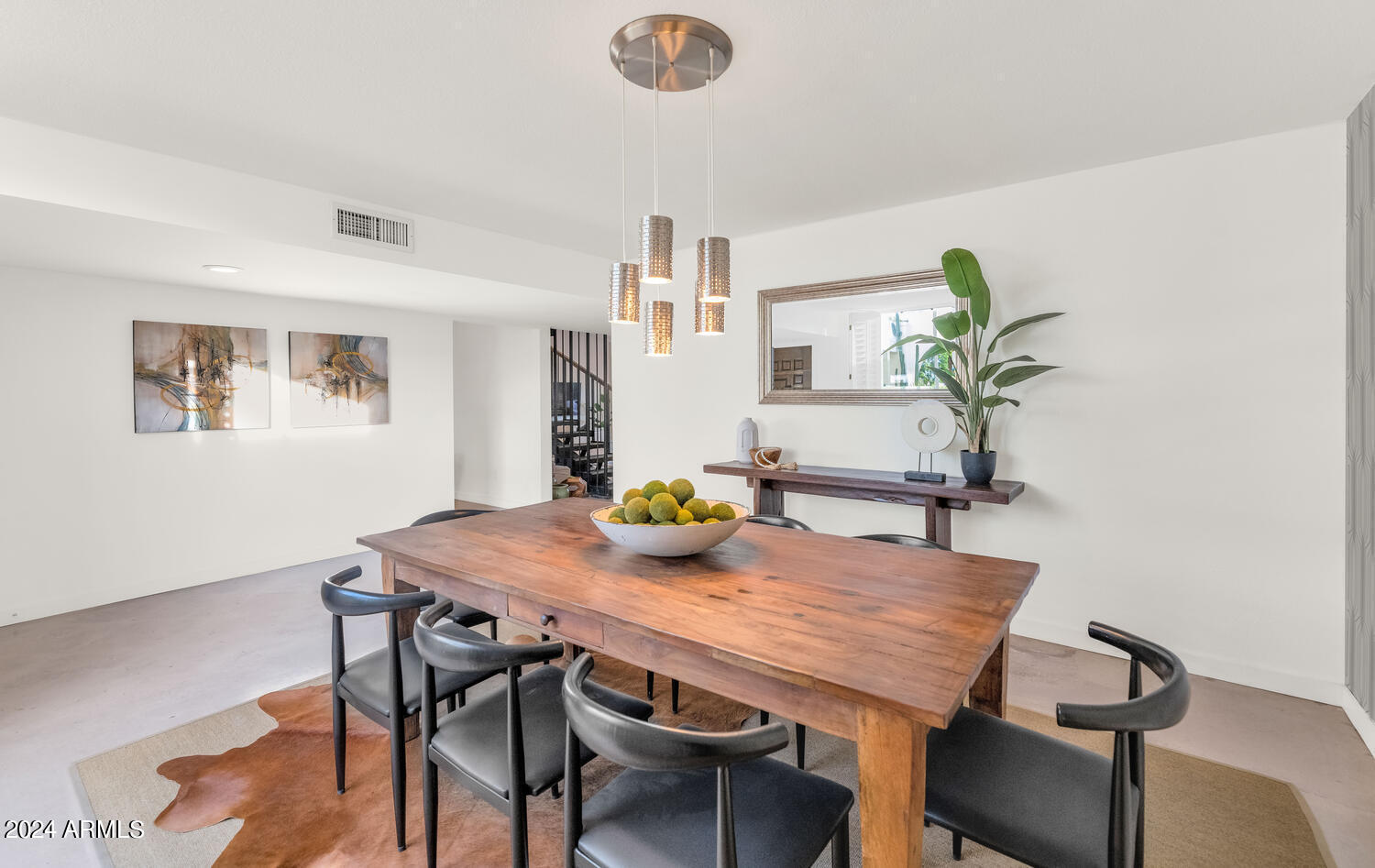 8634 E MACKENZIE Drive