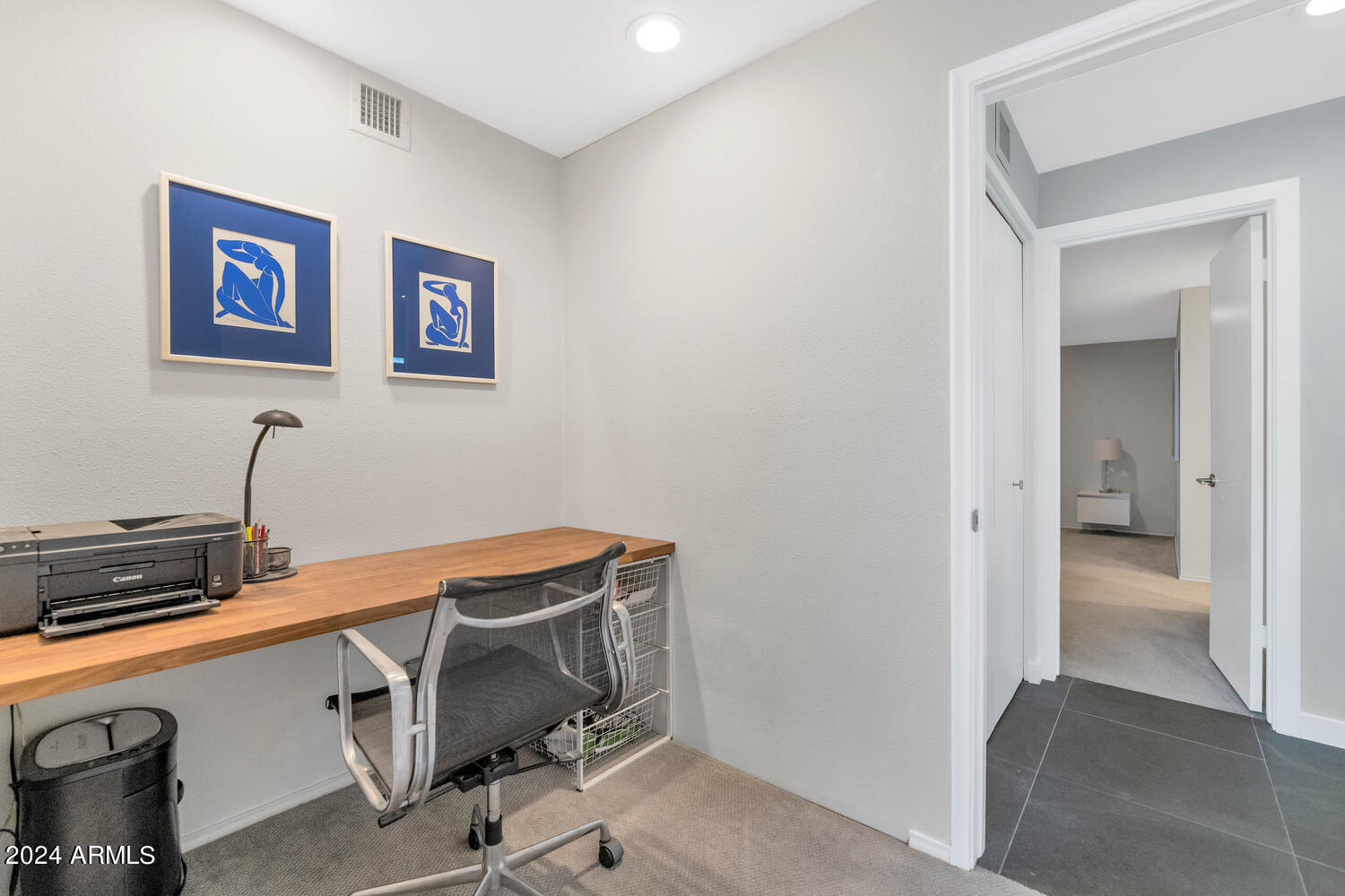 8634 E MACKENZIE Drive