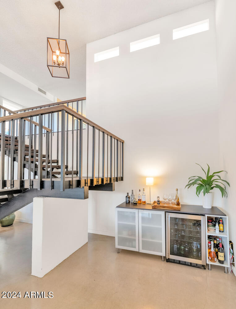 8634 E MACKENZIE Drive