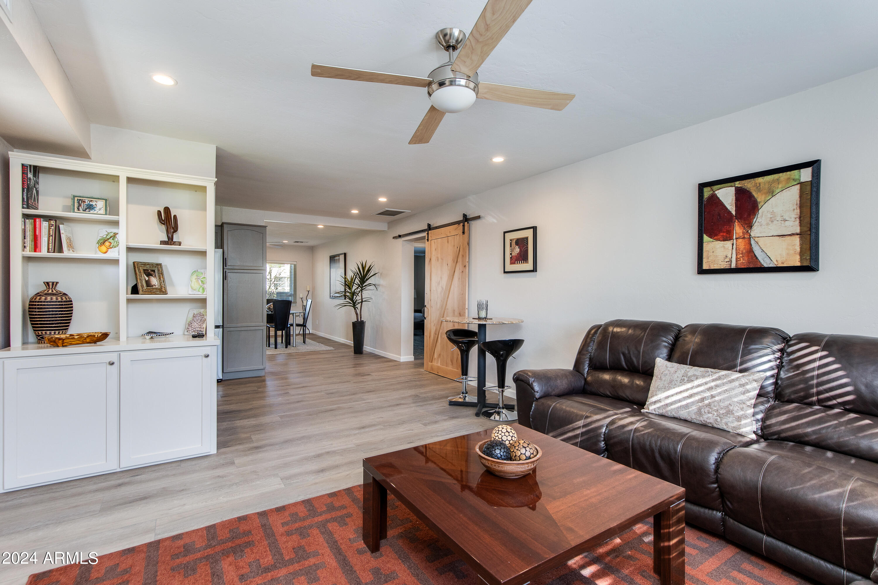 4415 E CAMPBELL Avenue