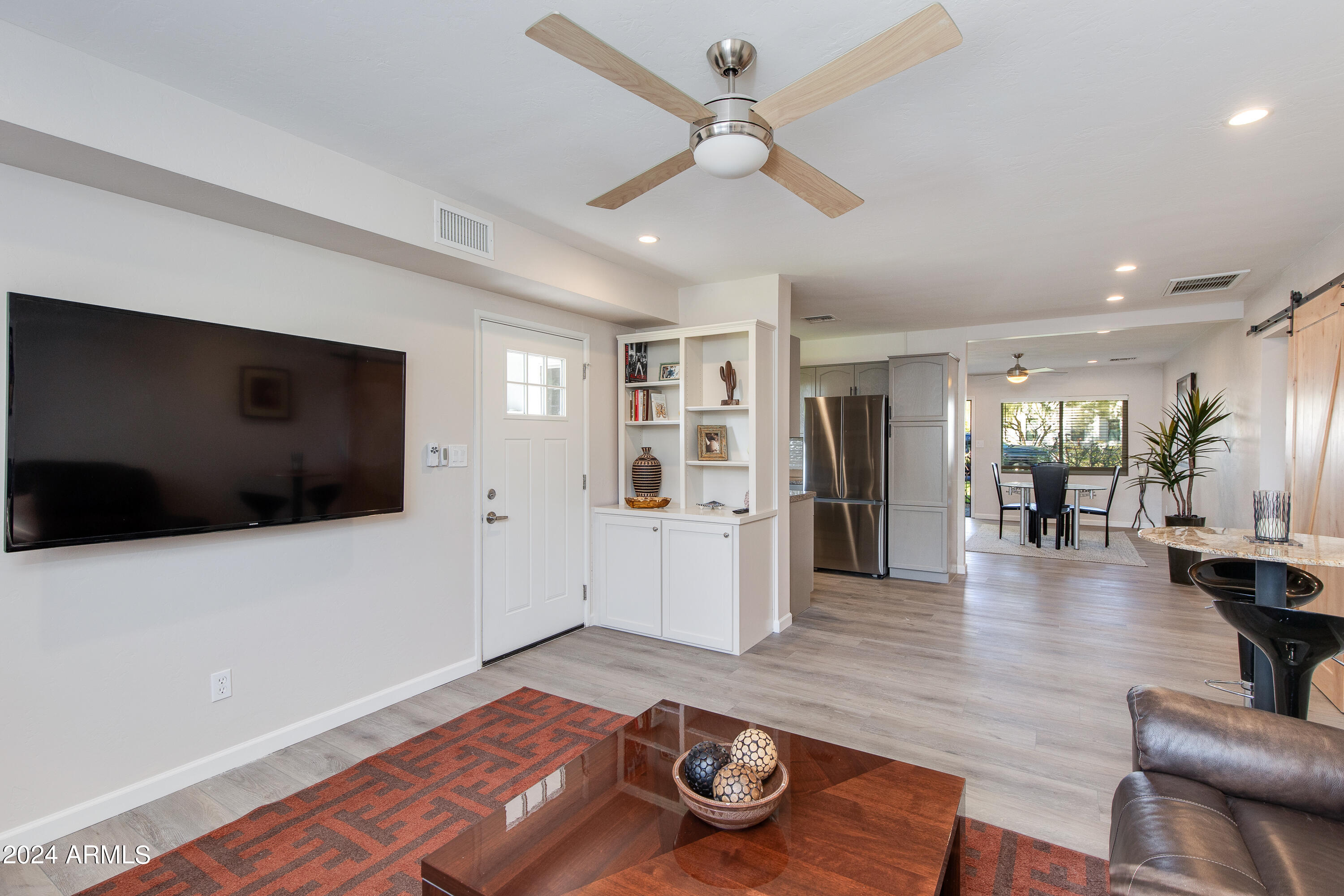 4415 E CAMPBELL Avenue