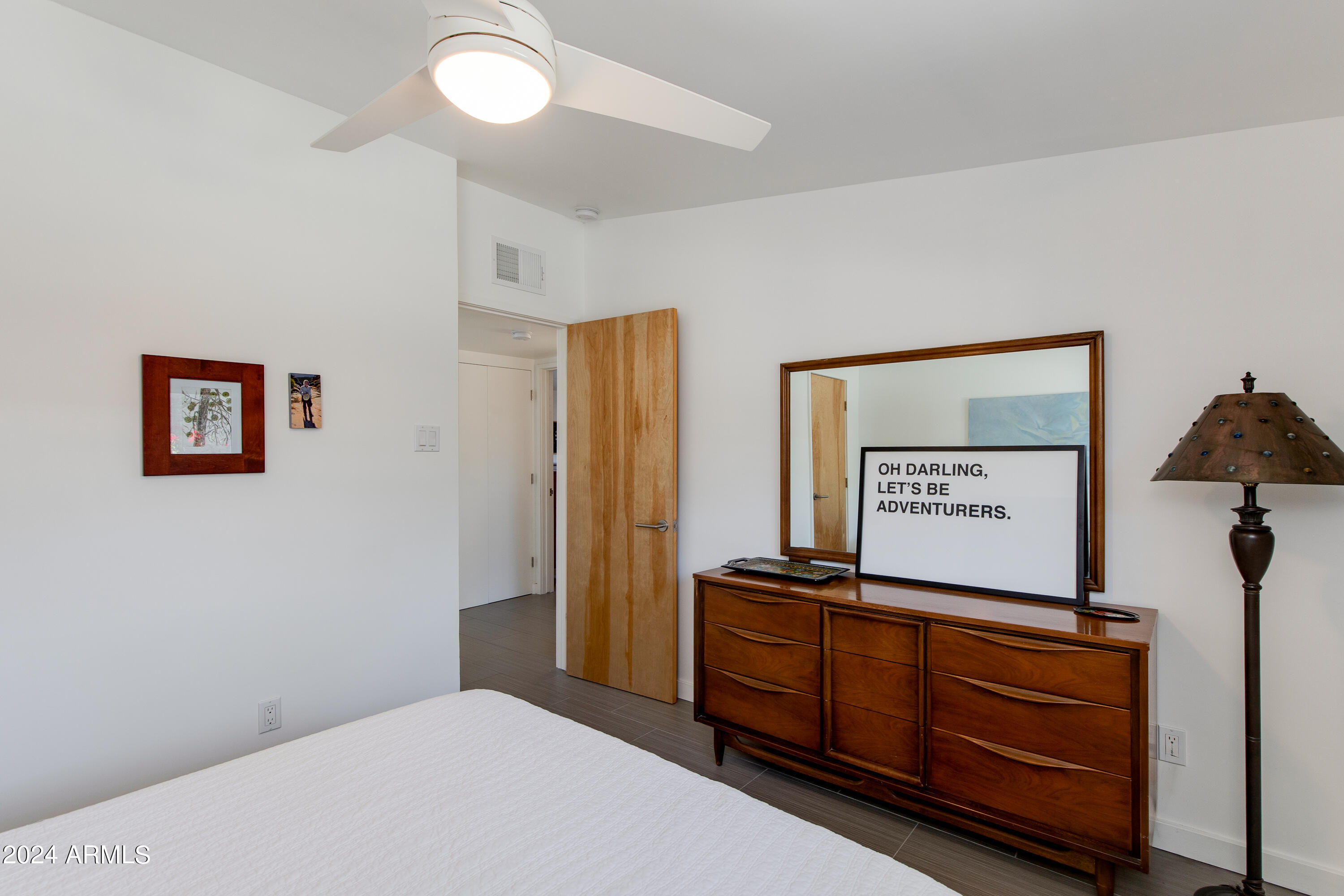 1008 E NORTHVIEW Avenue