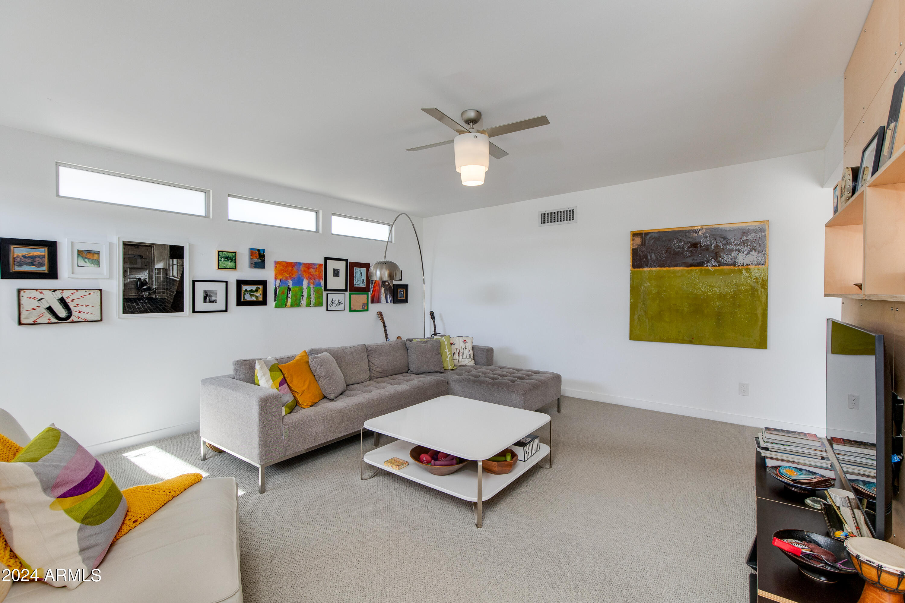 1008 E NORTHVIEW Avenue