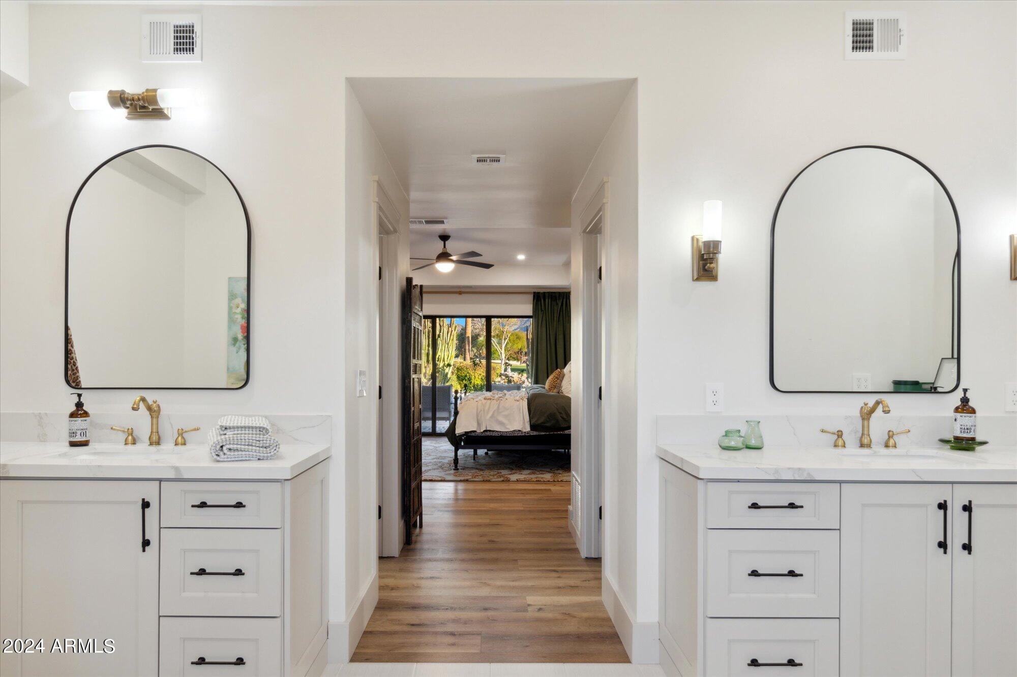 8121 E CONQUISTADORES Drive