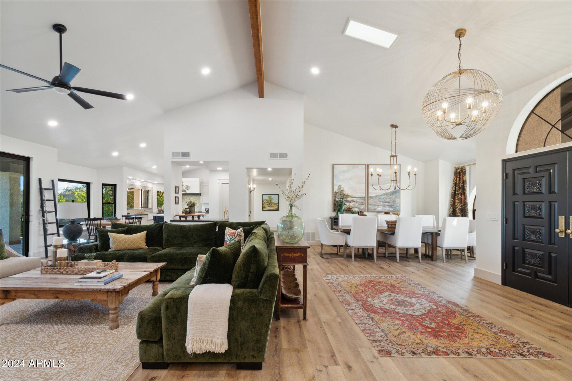 8121 E CONQUISTADORES Drive