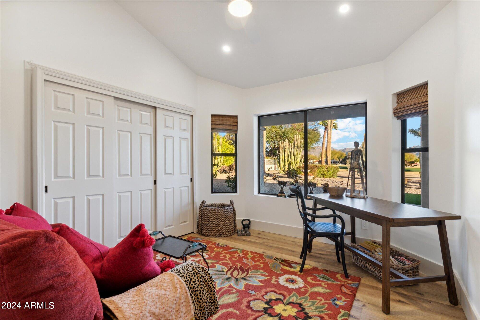 8121 E CONQUISTADORES Drive